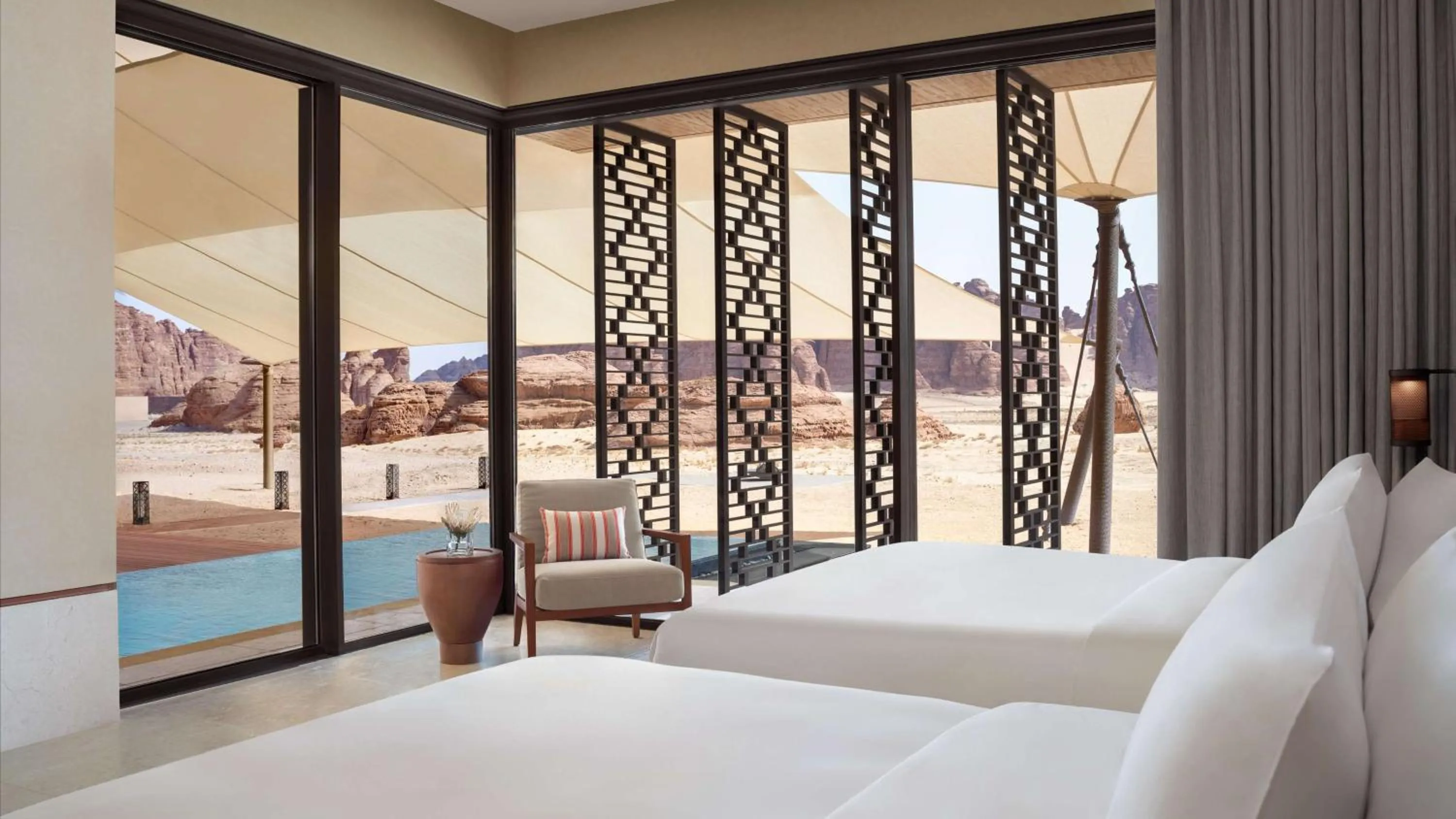 Photo of the whole room, Bed in Banyan Tree AlUla