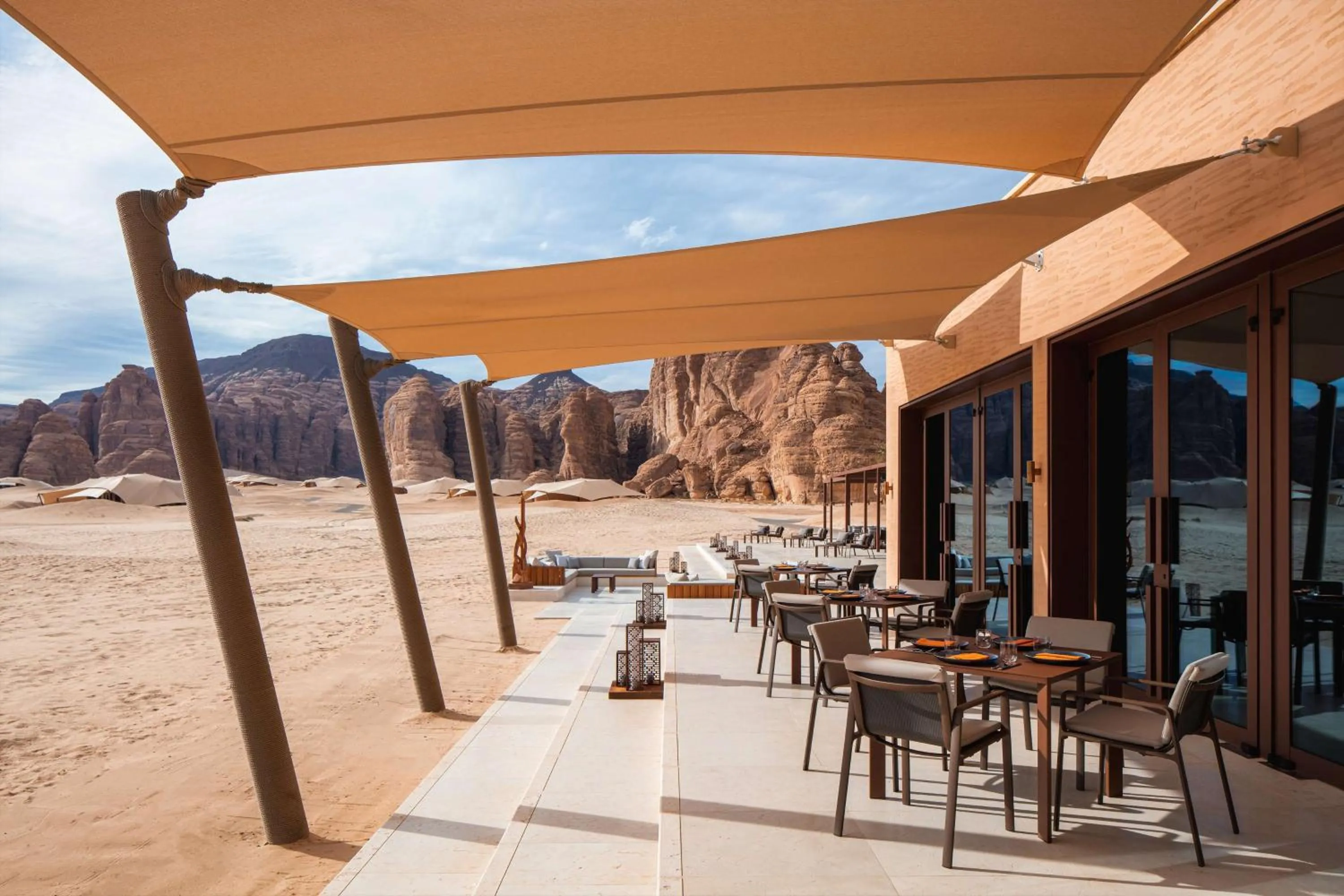 Restaurant/places to eat in Banyan Tree AlUla