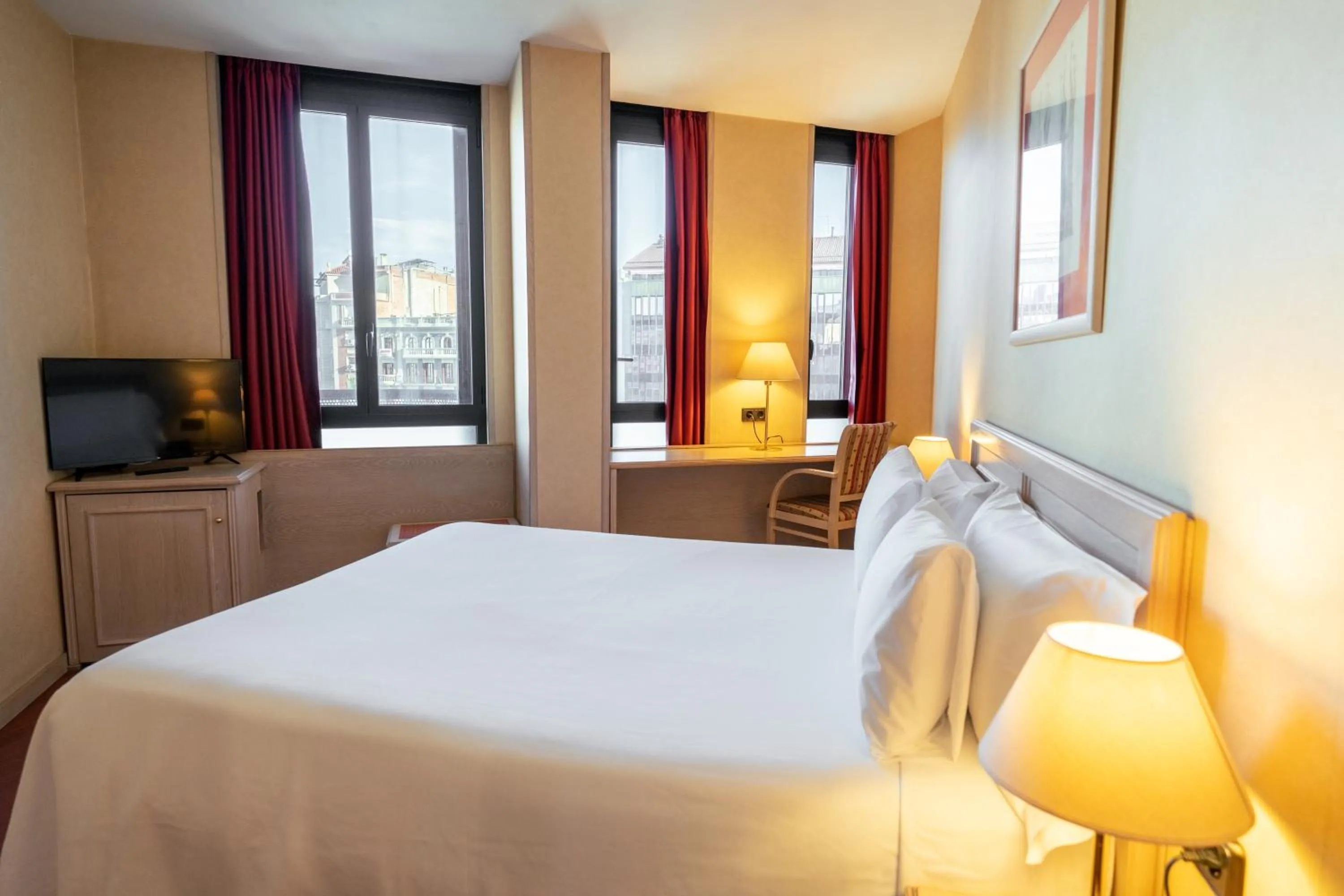 Bed in Sunotel Junior