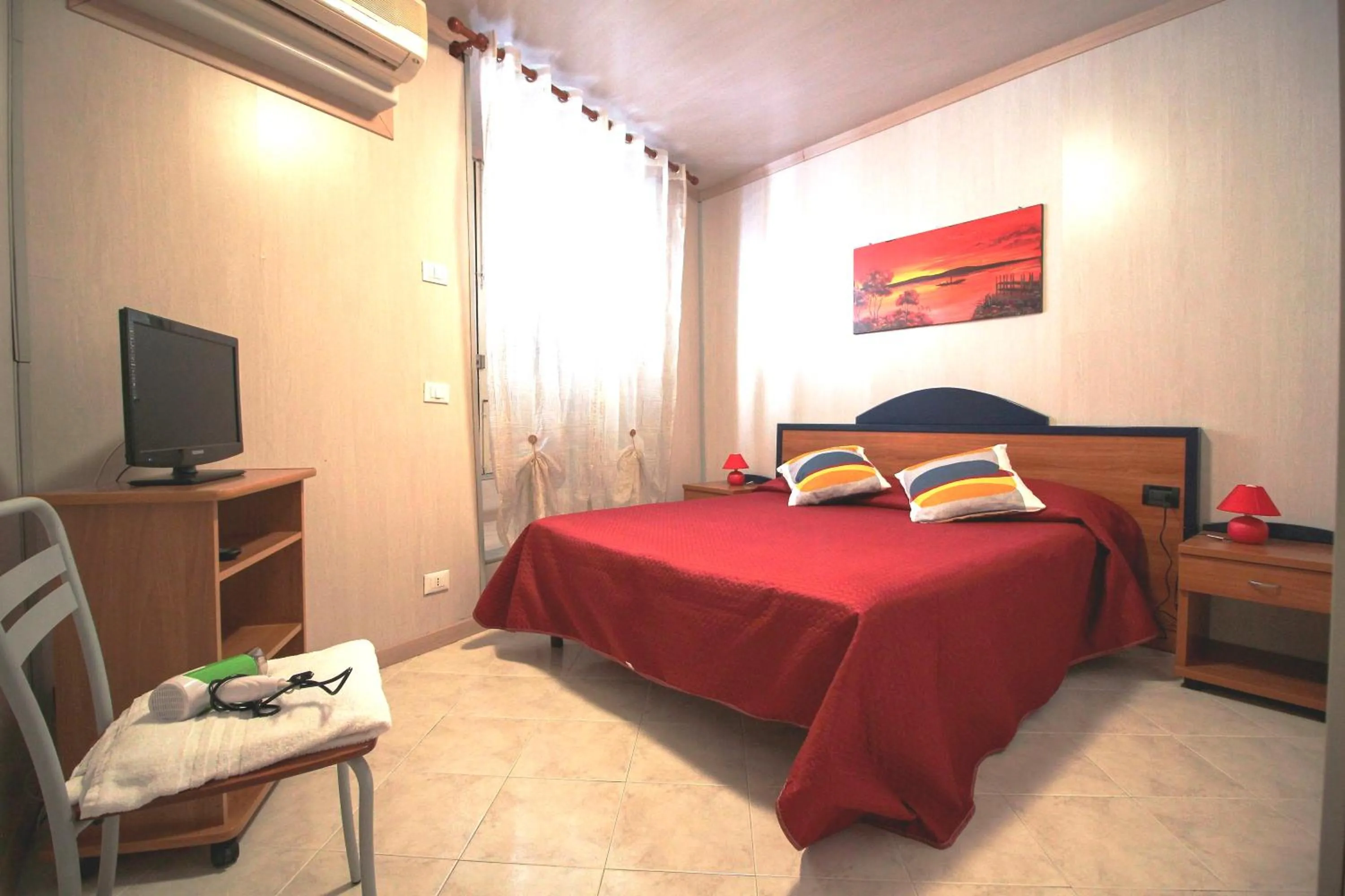 Photo of the whole room, Bed in B&B Al Piazza Marina