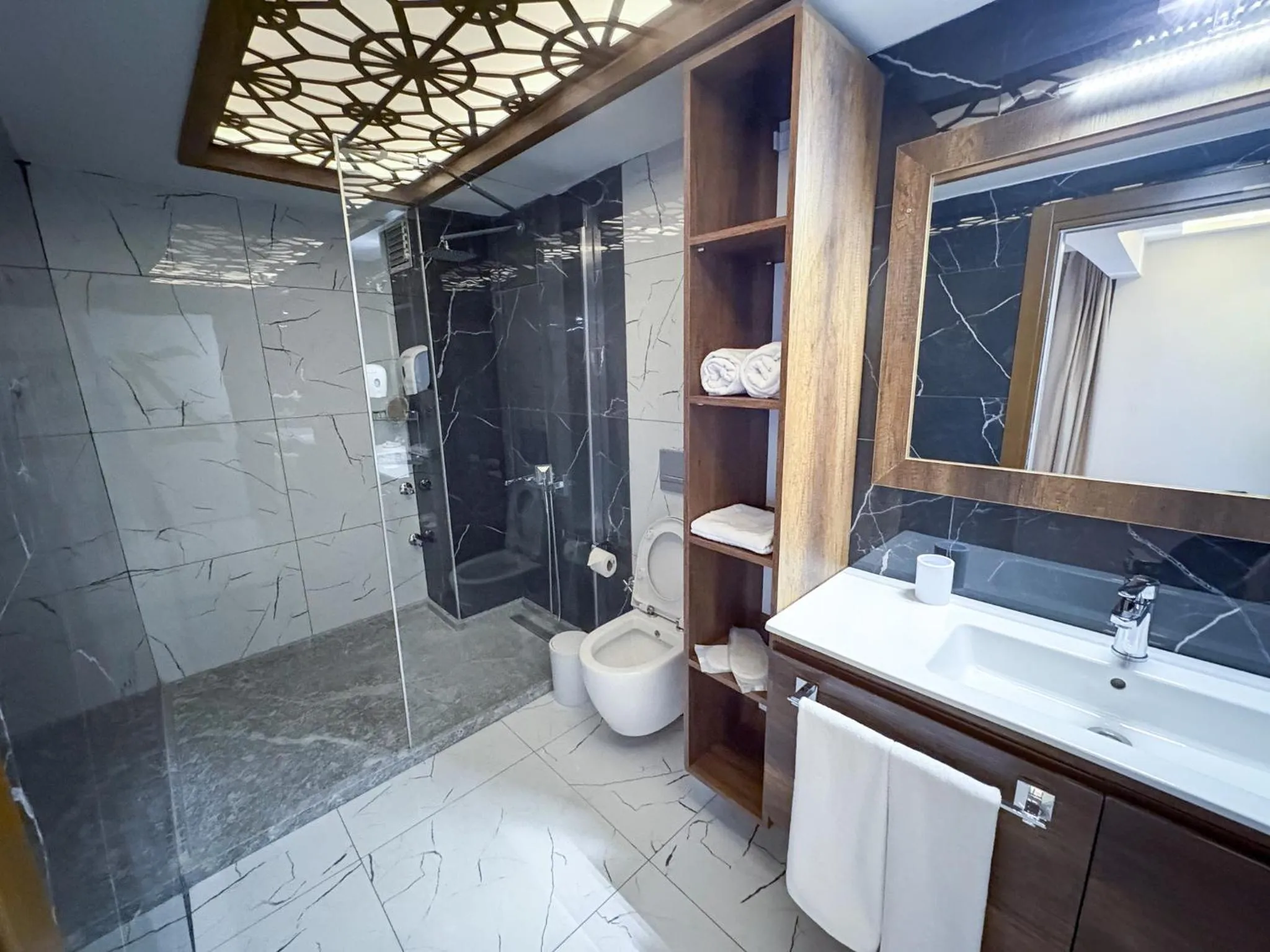 Mira Hotel Küçükyalı