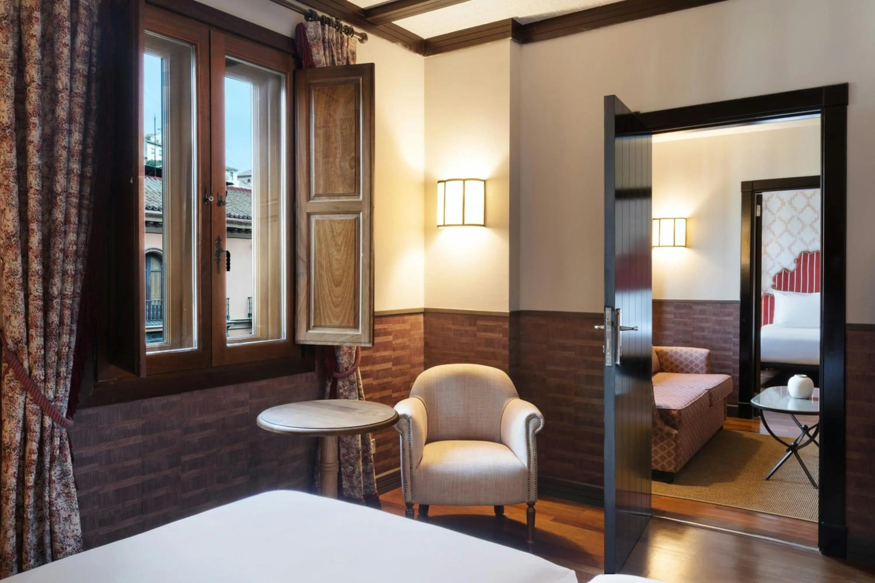 Photo of the whole room, Bed in Hotel Palacio de Santa Paula, Autograph Collection