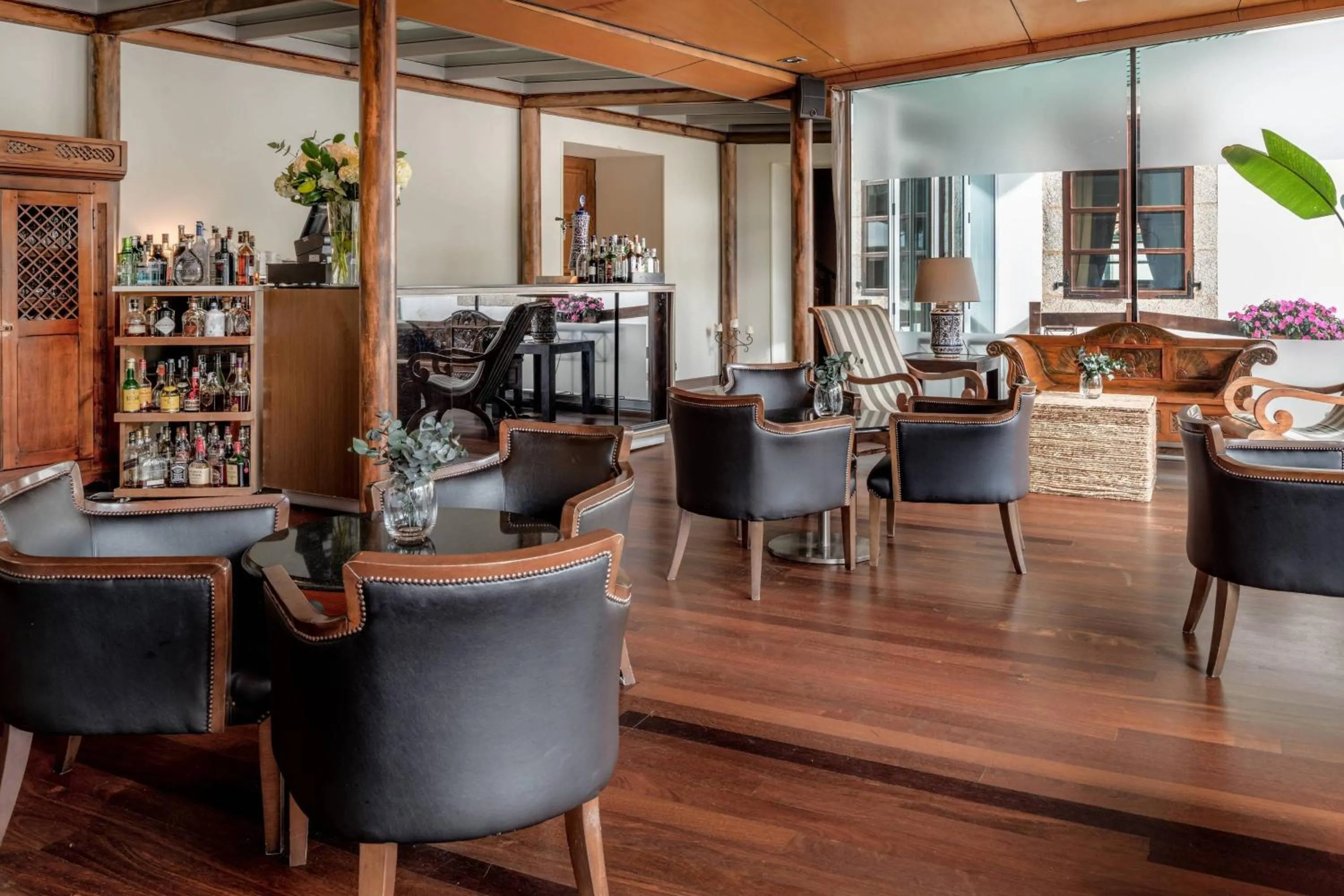 Lounge or bar in Hotel Palacio del Carmen, Autograph Collection