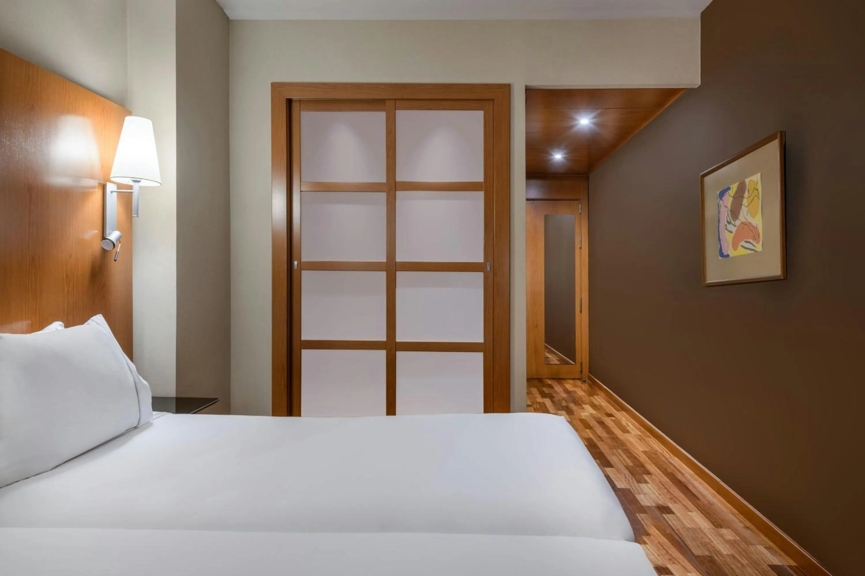 Photo of the whole room, Bed in AC Hotel León San Antonio by Marriott