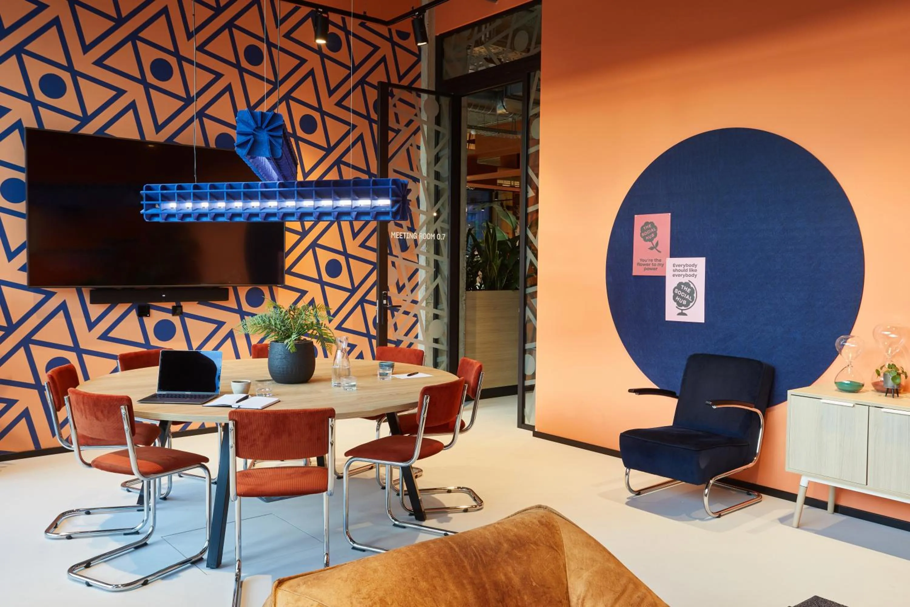 Meeting/conference room in The Social Hub Barcelona Poblenou