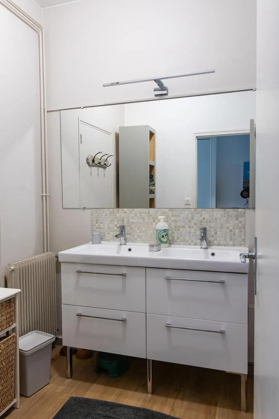 Au 16 Place Saint Louis