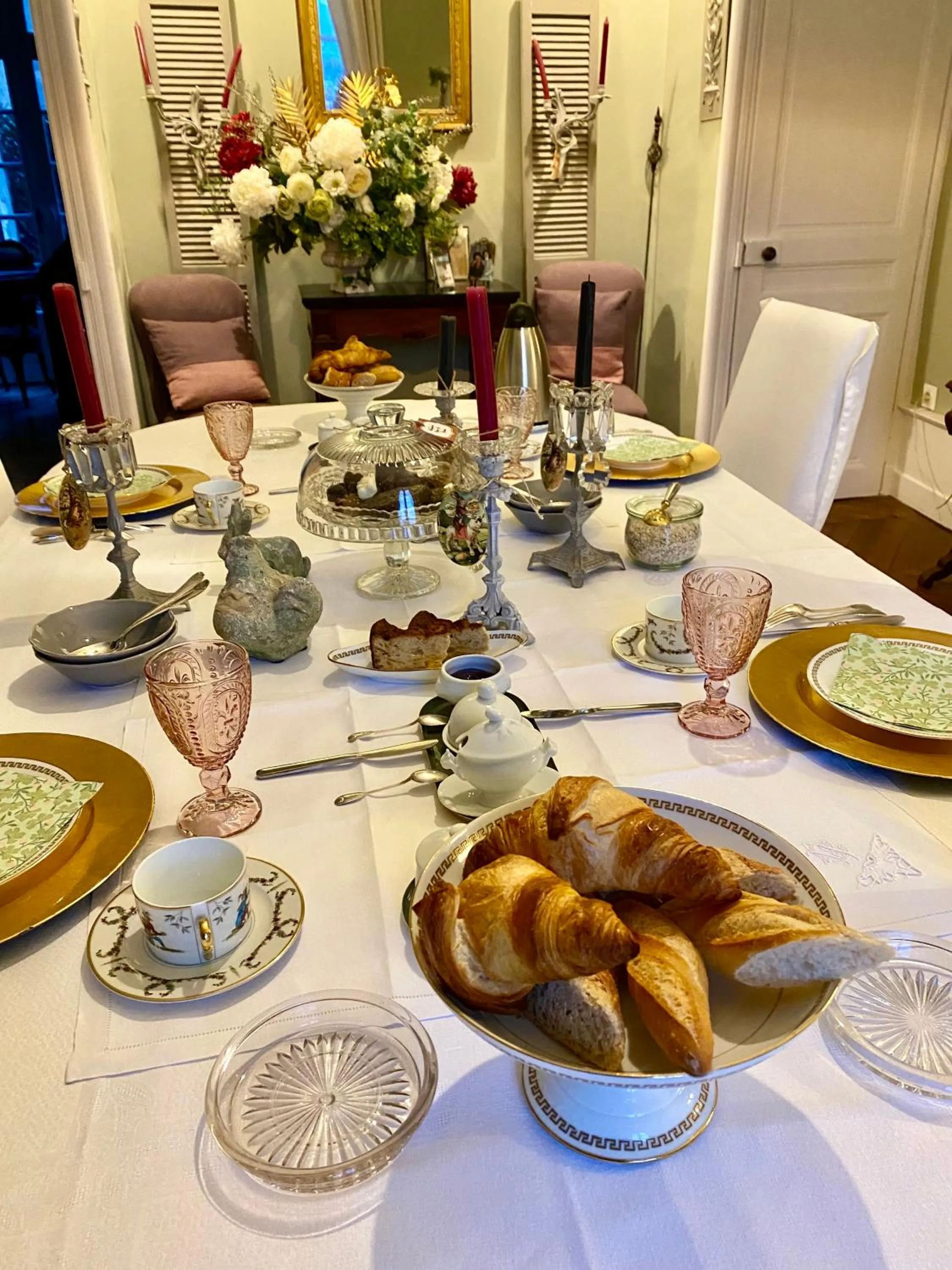 Au 16 Place Saint Louis