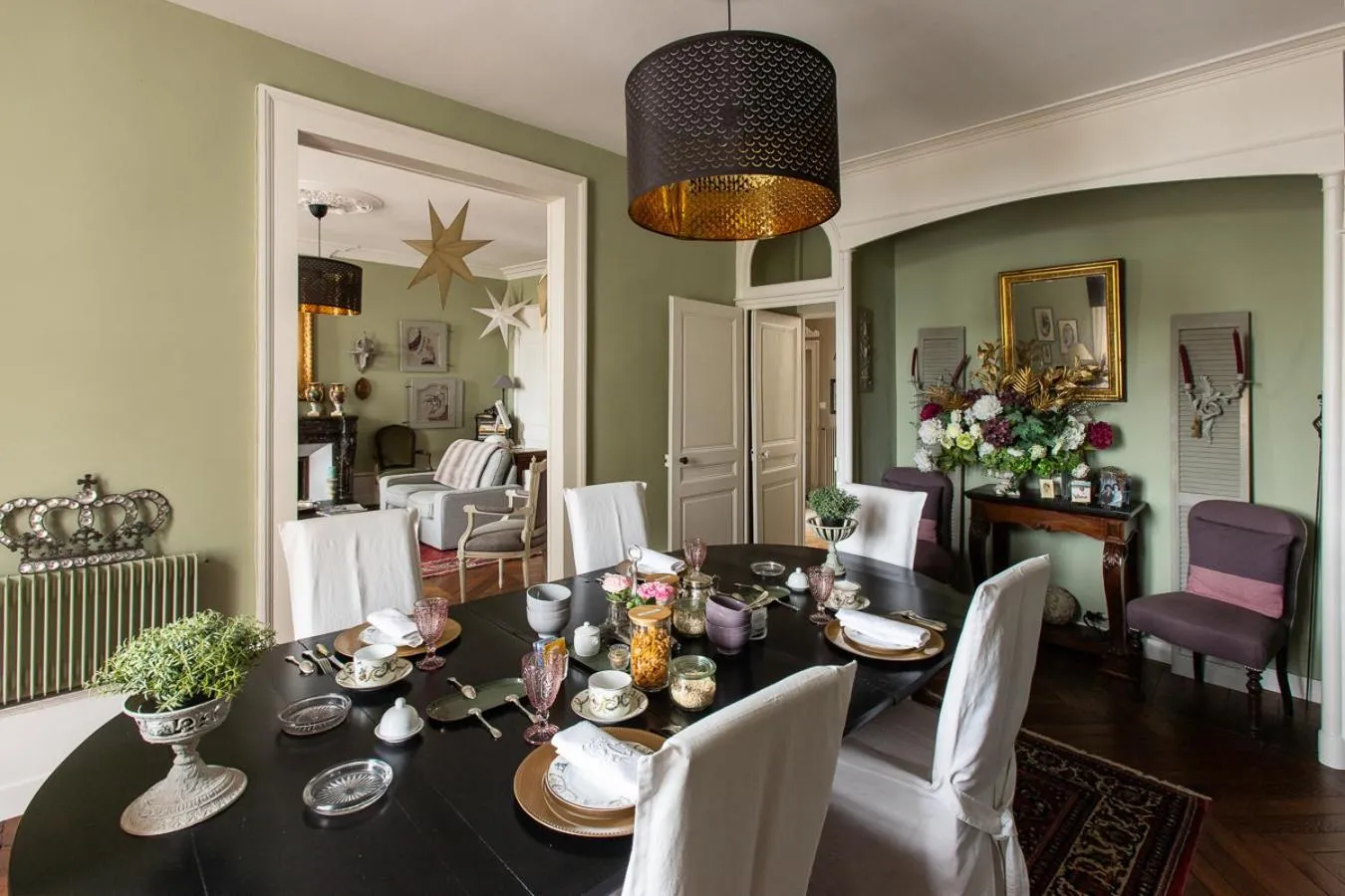 Au 16 Place Saint Louis