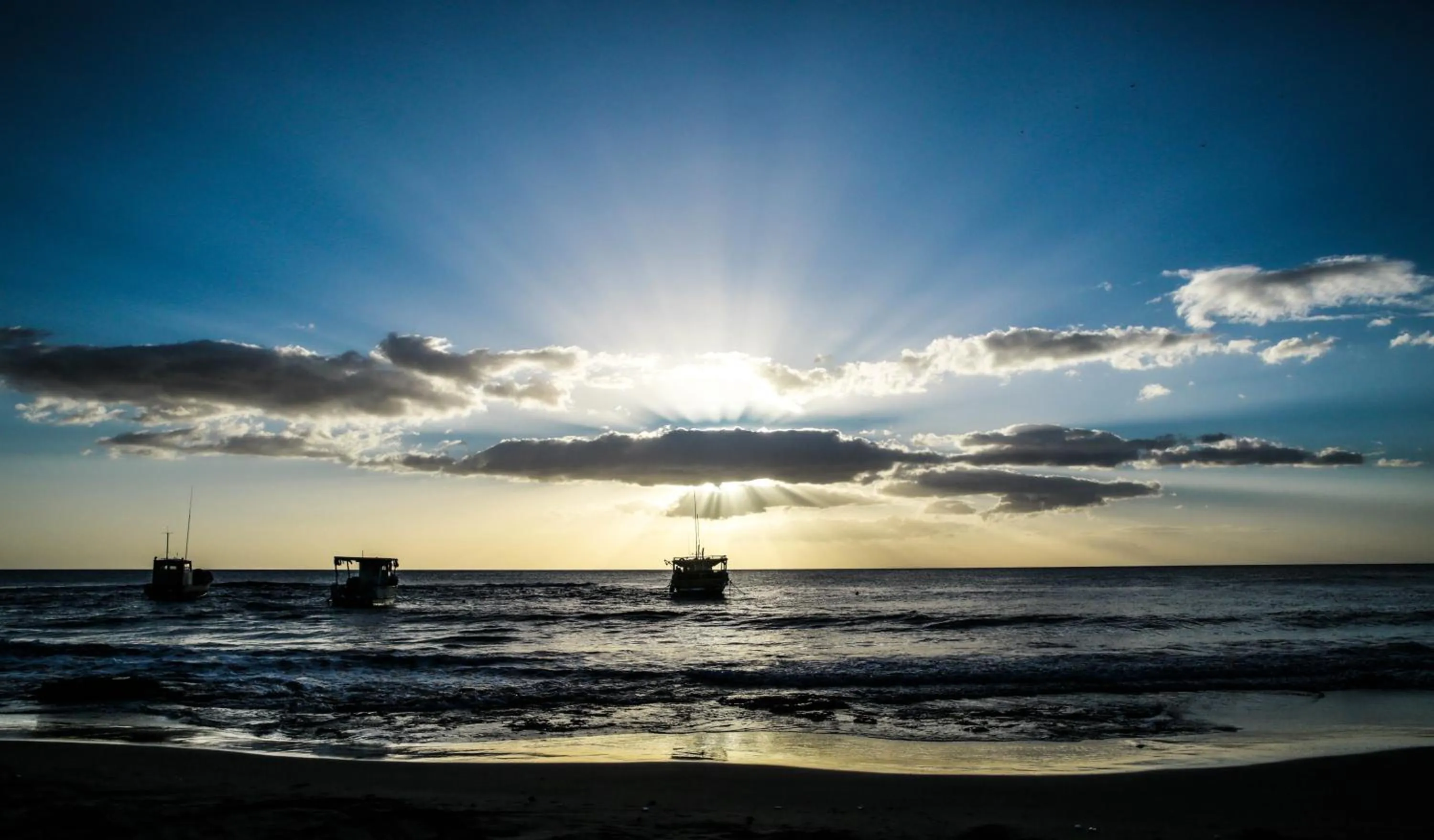 Natural landscape in KuDehya Guesthouse
