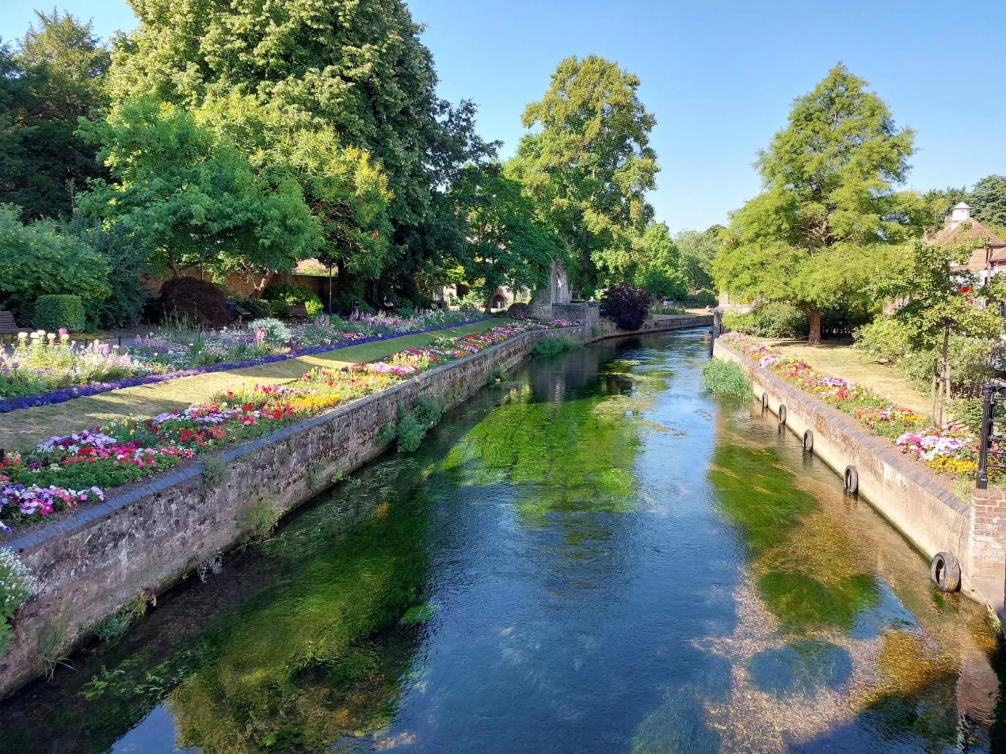 1 Bed - Sleeps 2 - Free Parking - Wi-Fi