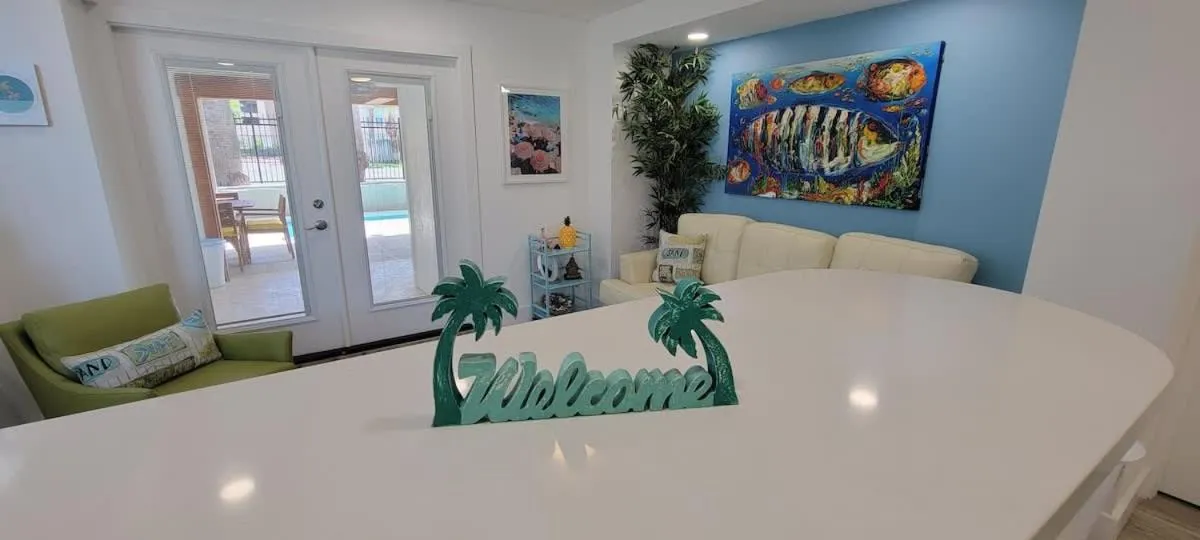 Dining area in Bahama Mama House