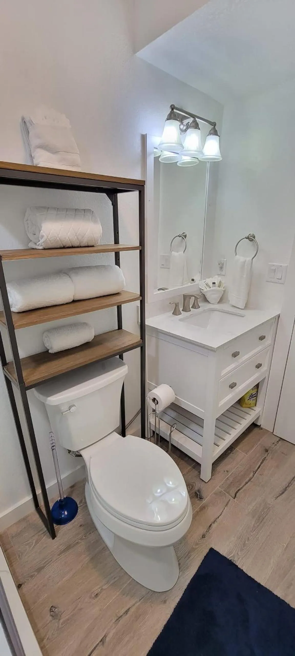 Bathroom in Bahama Mama House