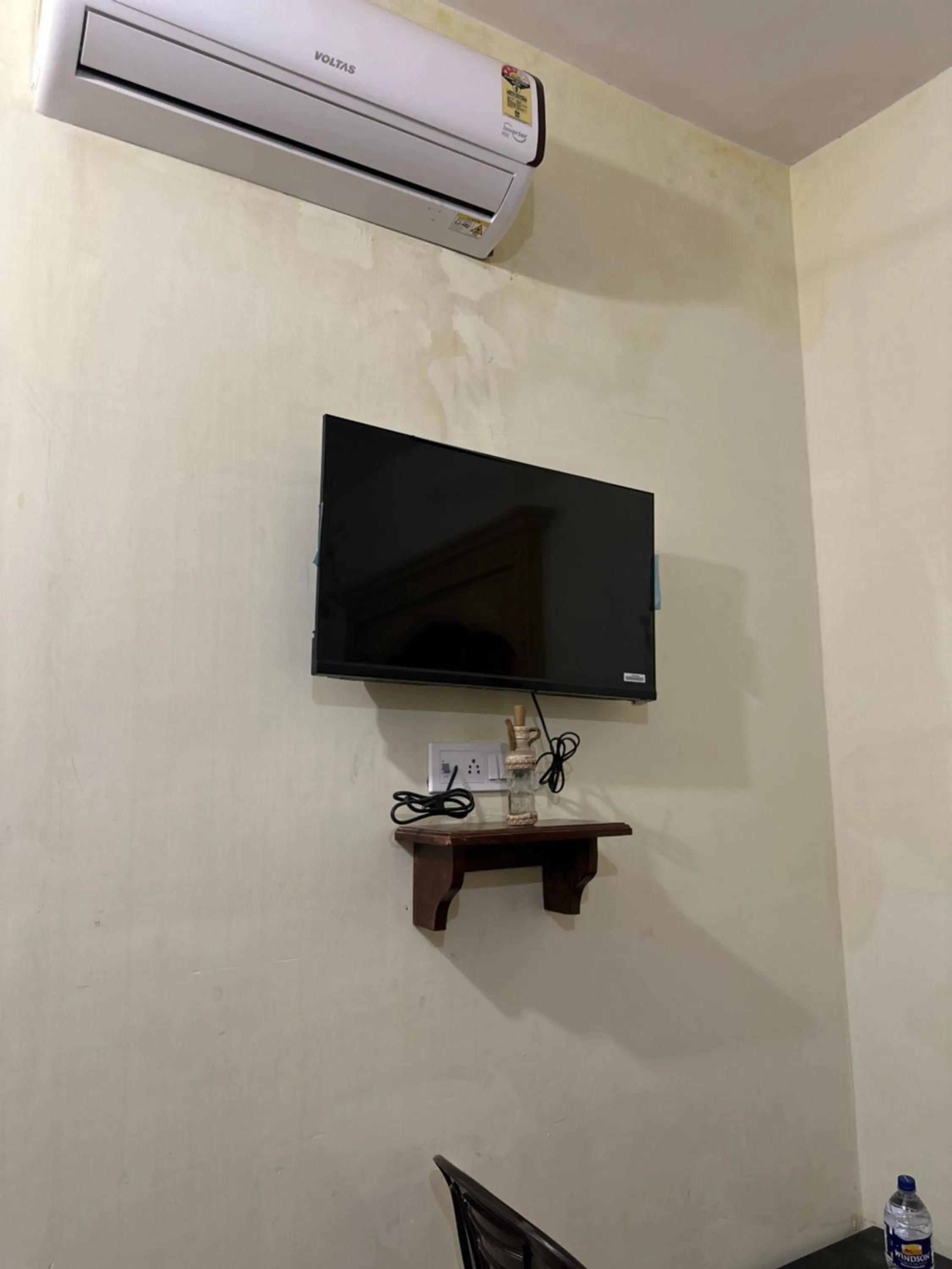 TV and multimedia in Relax Inn Jaisalmer