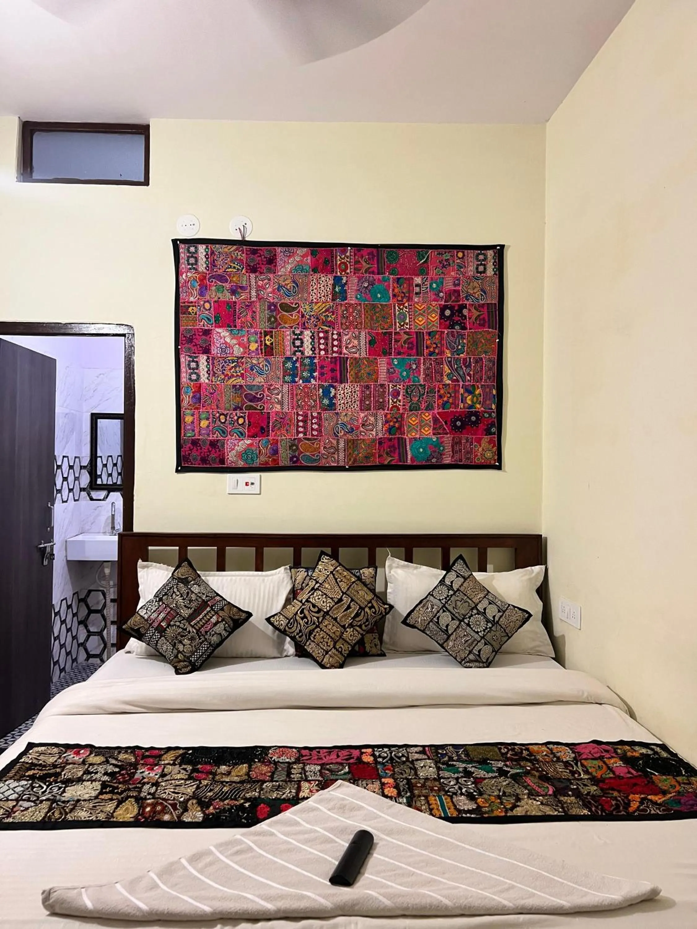 Bed in Relax Inn Jaisalmer