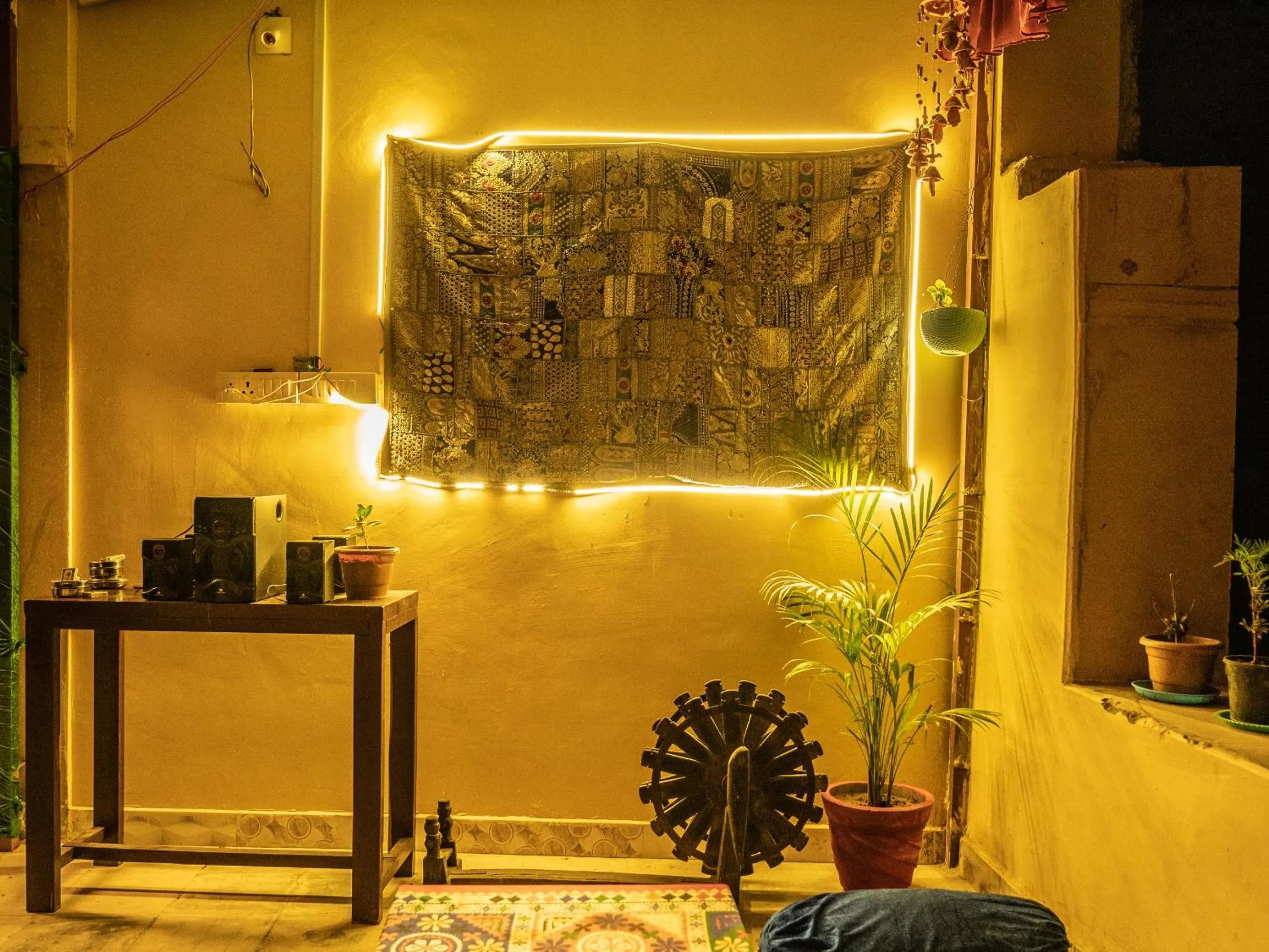 Restaurant/places to eat in Relax Inn Jaisalmer