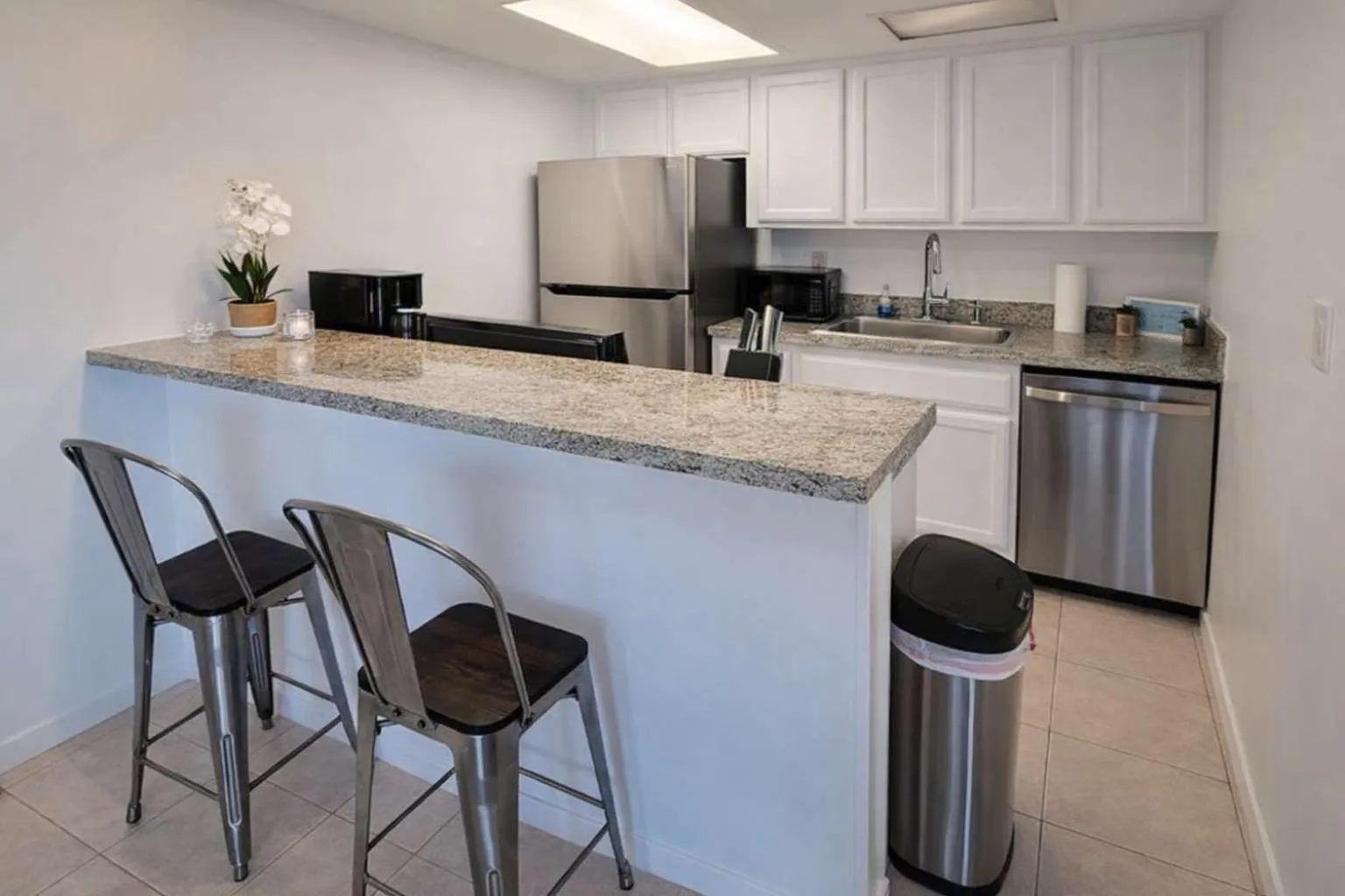 Kitchen or kitchenette in Tiki Condo 261