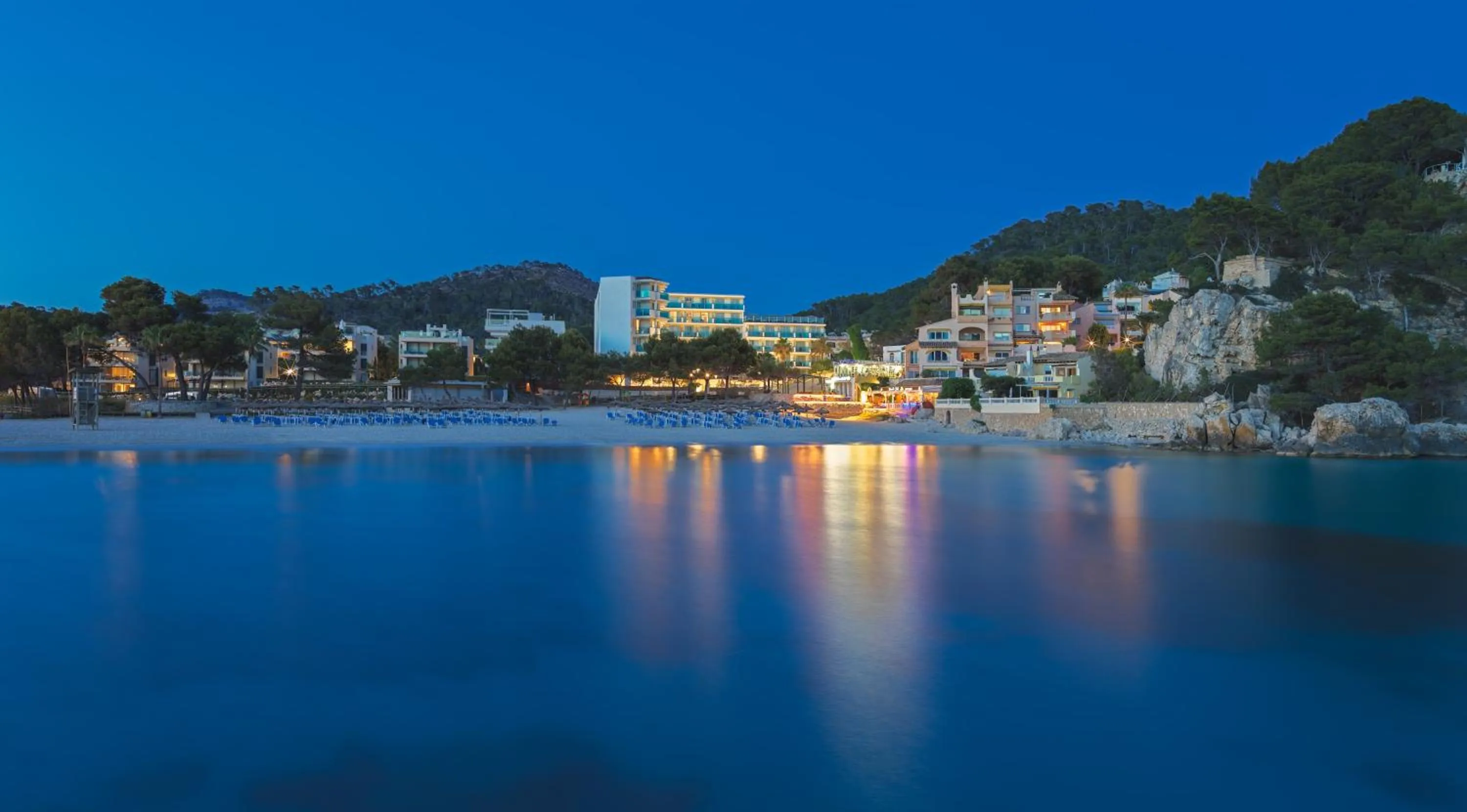 Bird's eye view in Boutique Hotel H10 Blue Mar - Adults Only