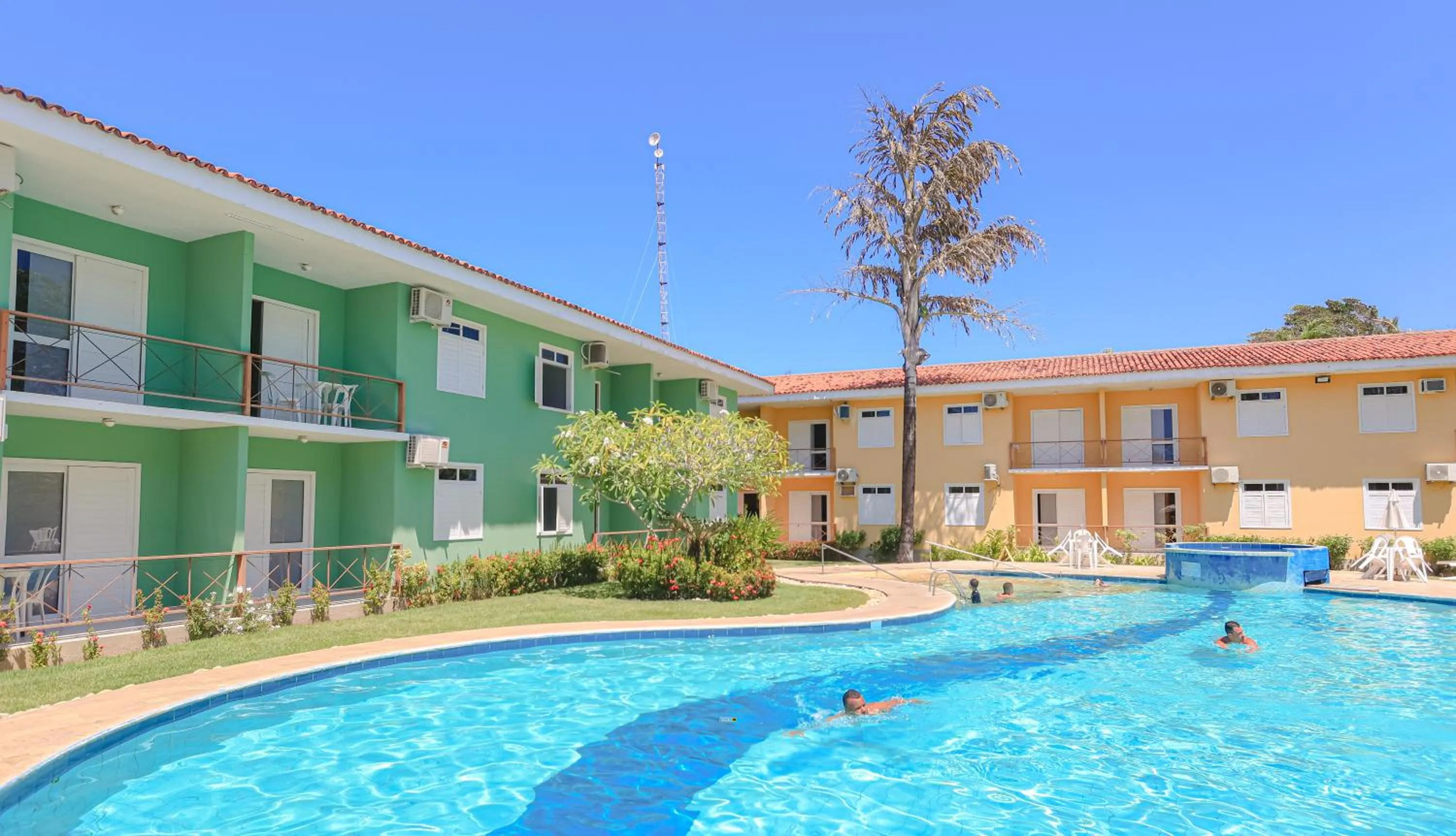 Pool view in Boulevard Flats Maré Mansa