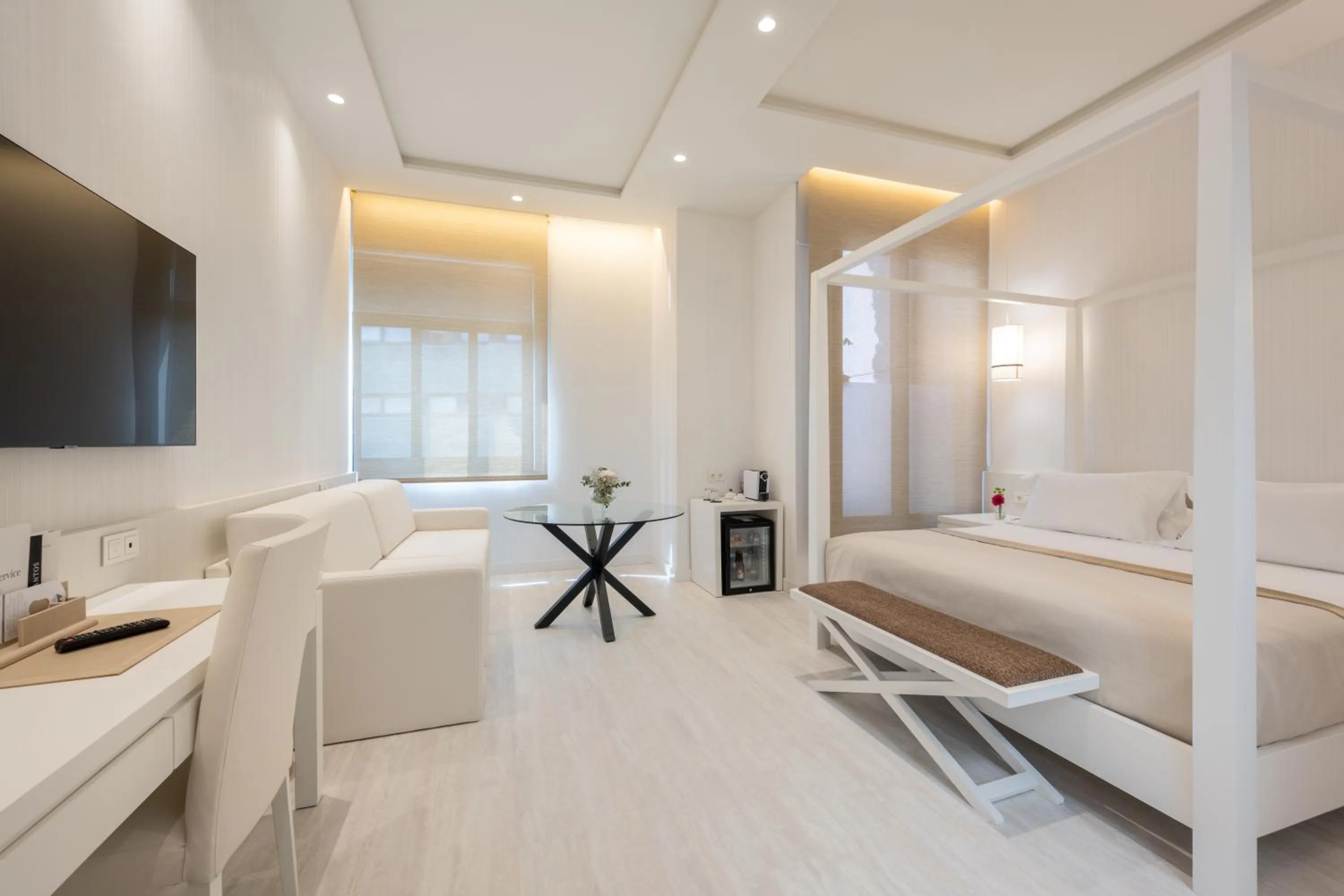 Bedroom, Bed in Hotel Saray