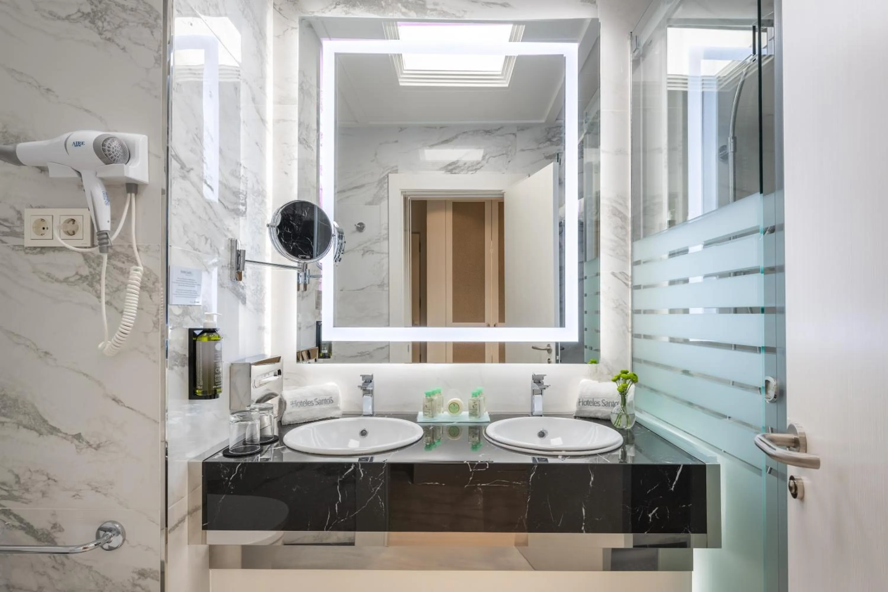 Bathroom in Hotel Saray