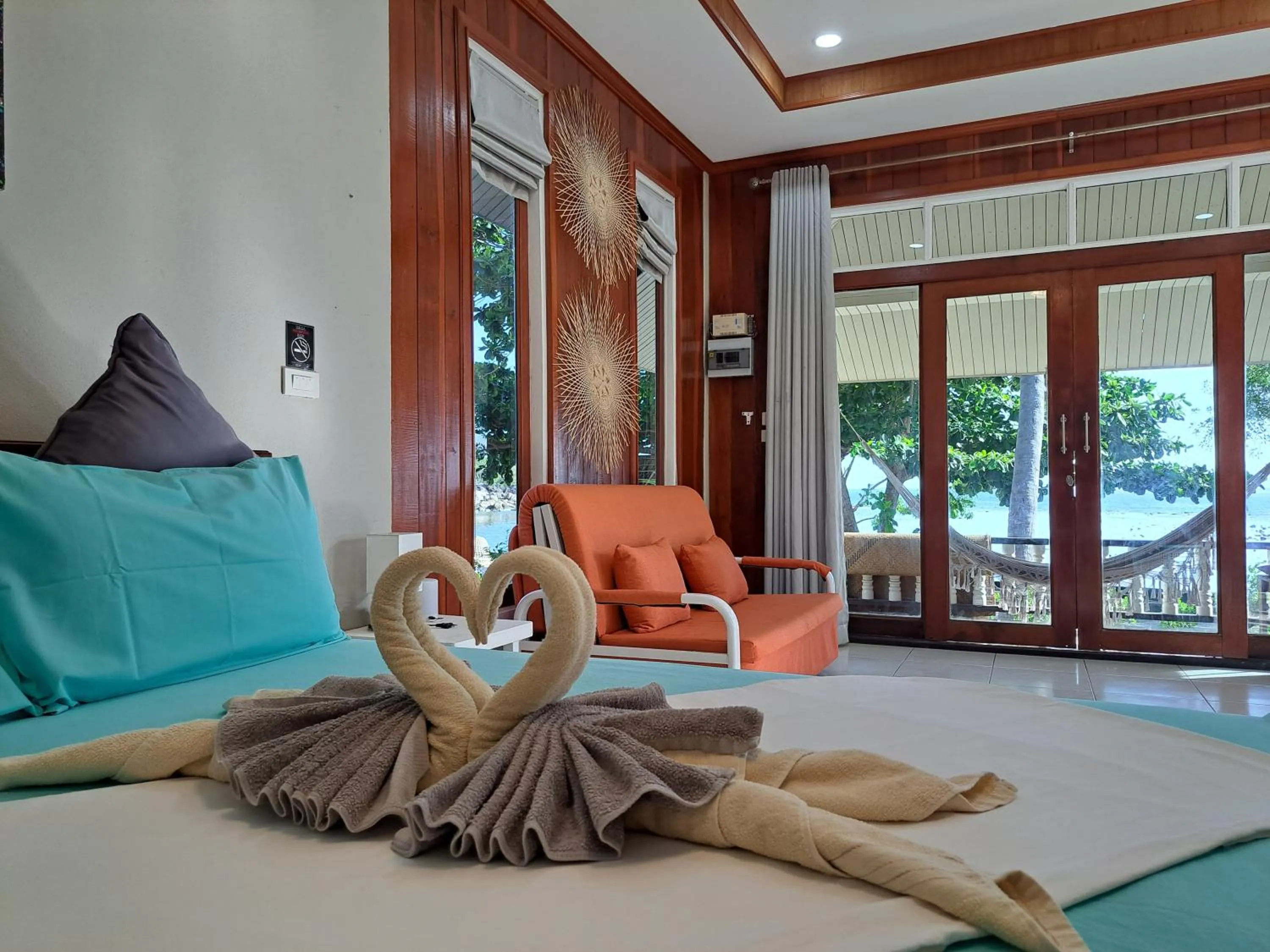 Photo of the whole room in Sense Asia