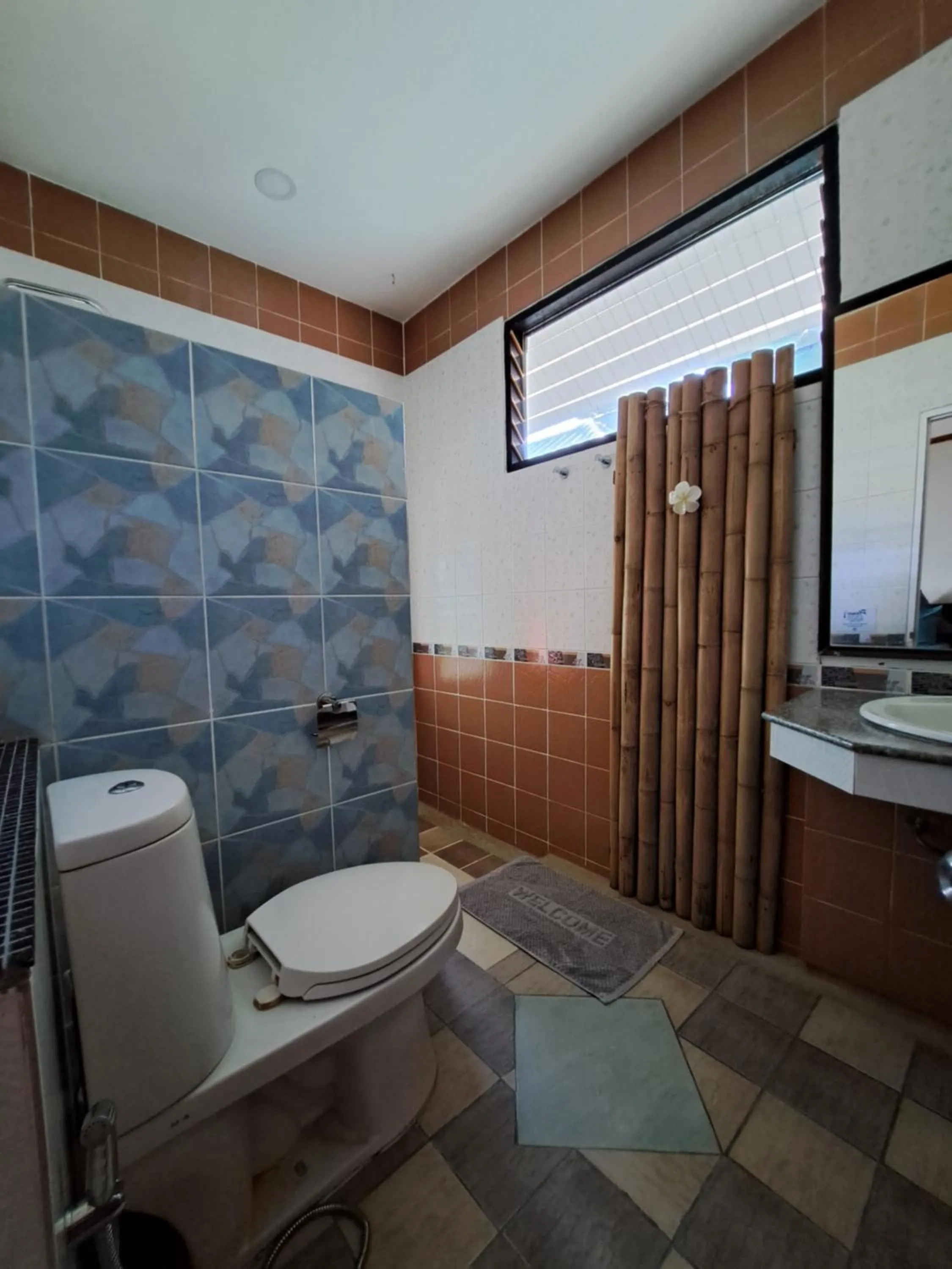 Toilet in Sense Asia