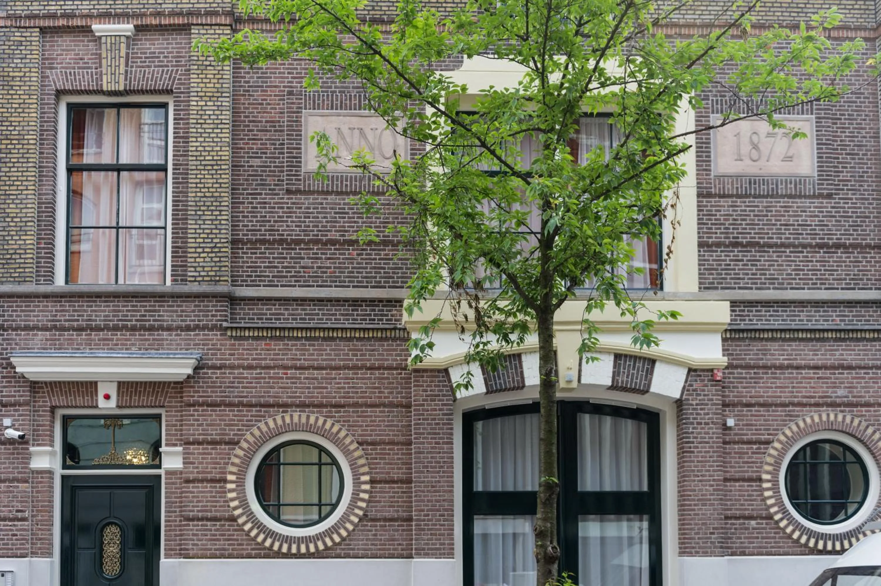 Facade/entrance in Golden Mansion Aparthotel