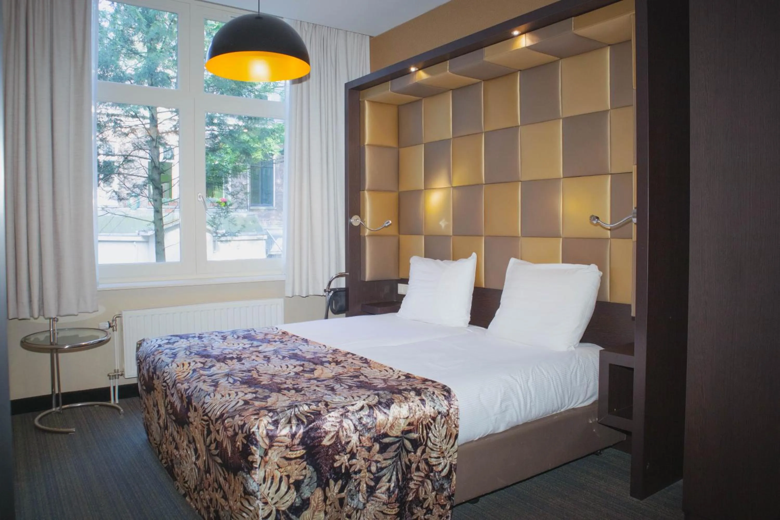 Bed in Golden Mansion Aparthotel