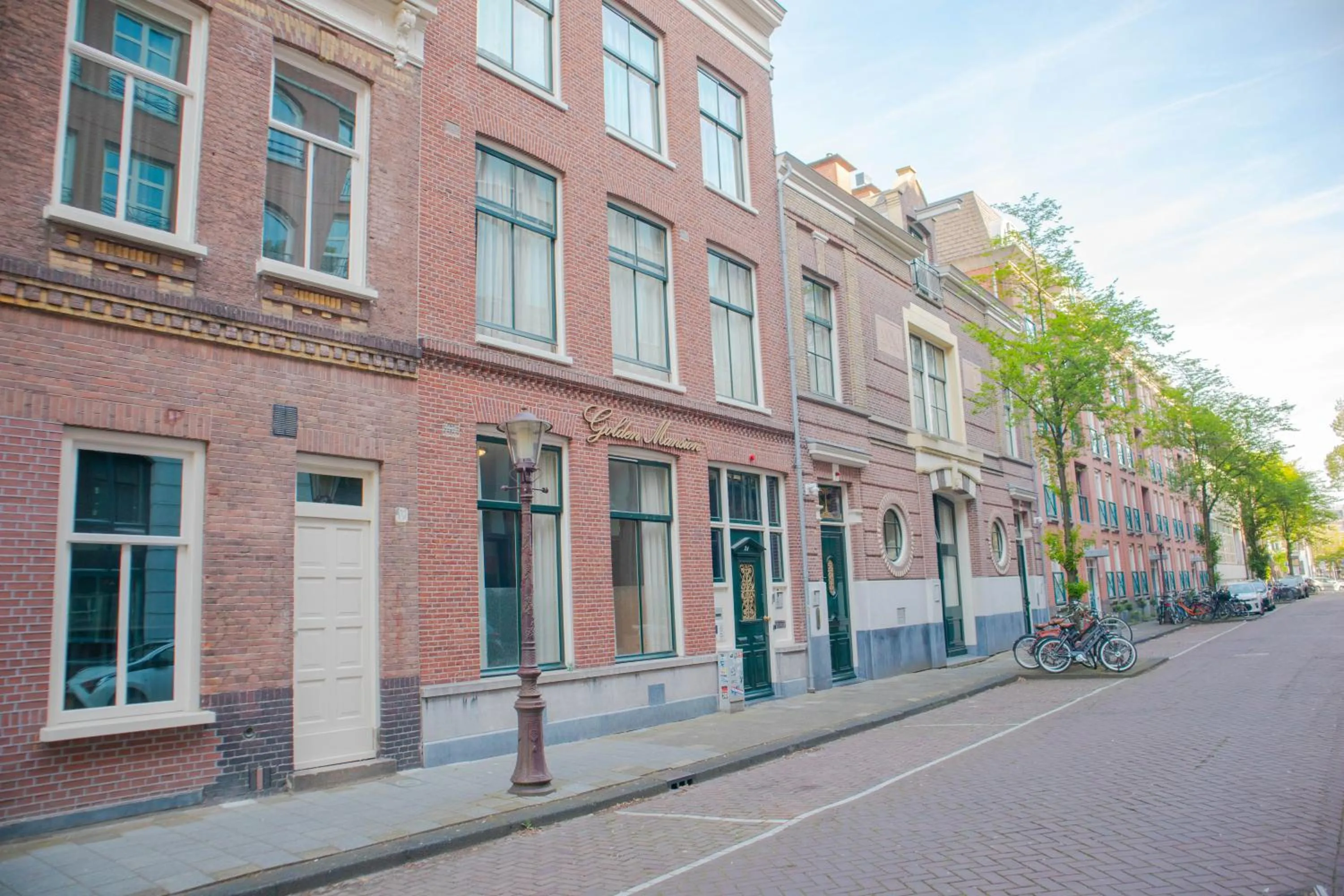 Golden Mansion Aparthotel