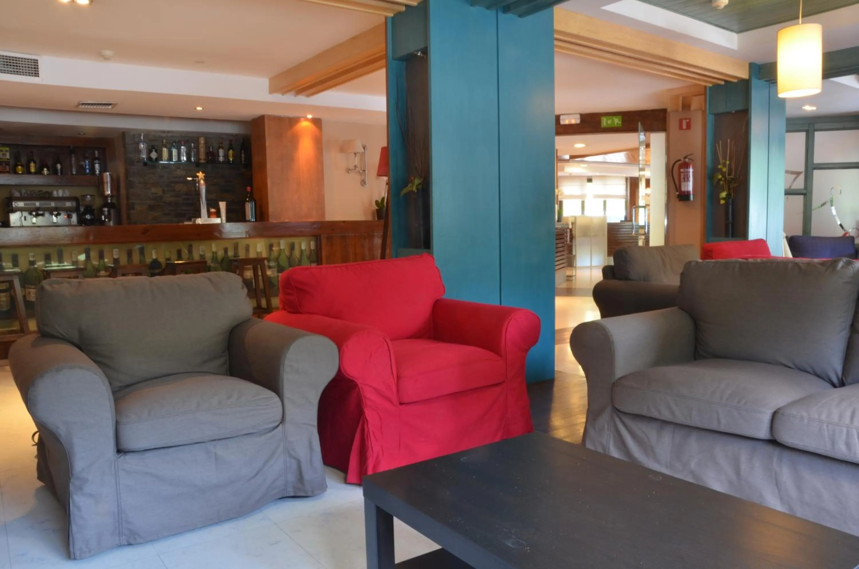 Lounge or bar in Hotel Spa Acevi Val d’Aran