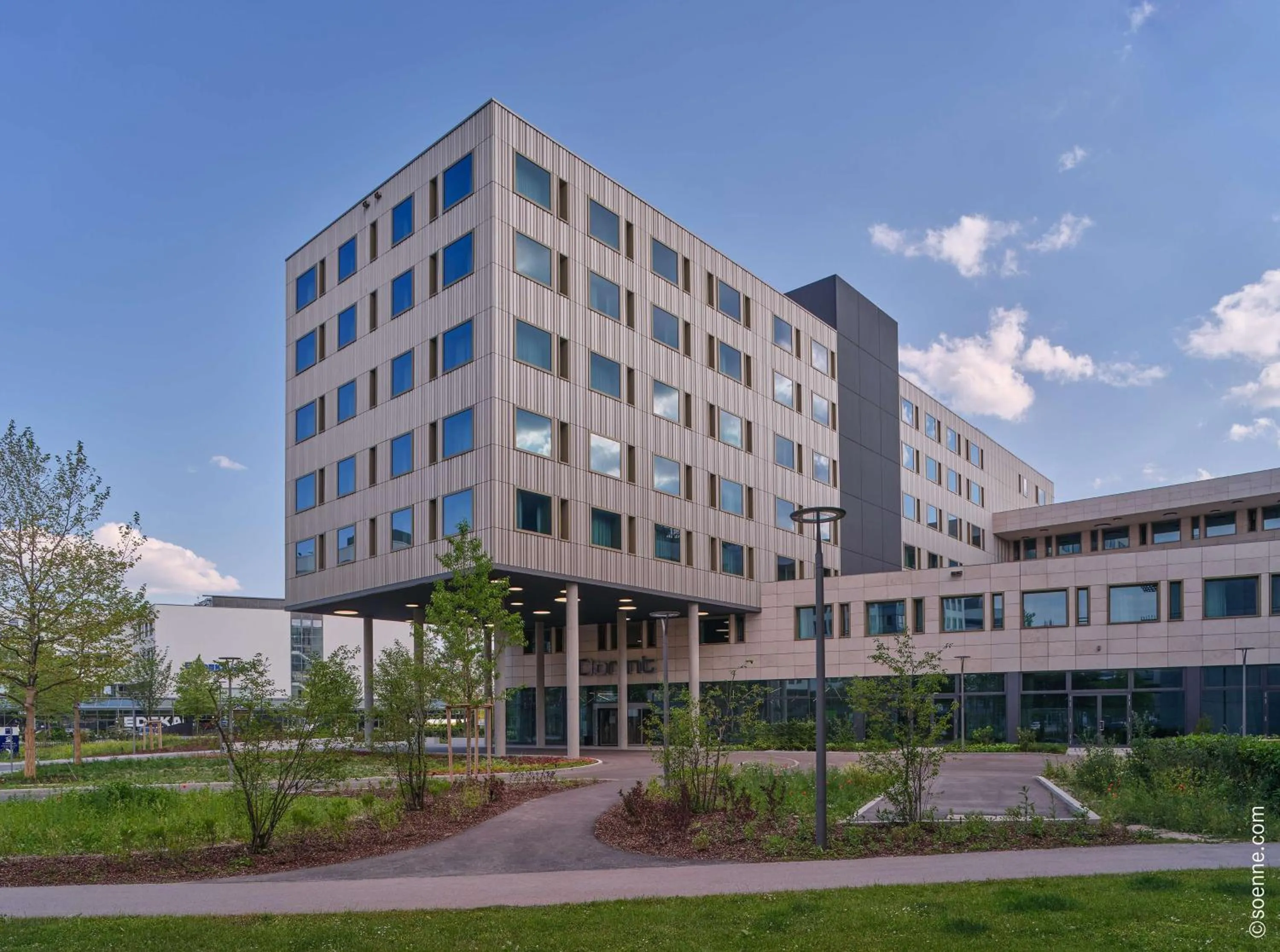 Property building in Dorint Hotel München/Garching