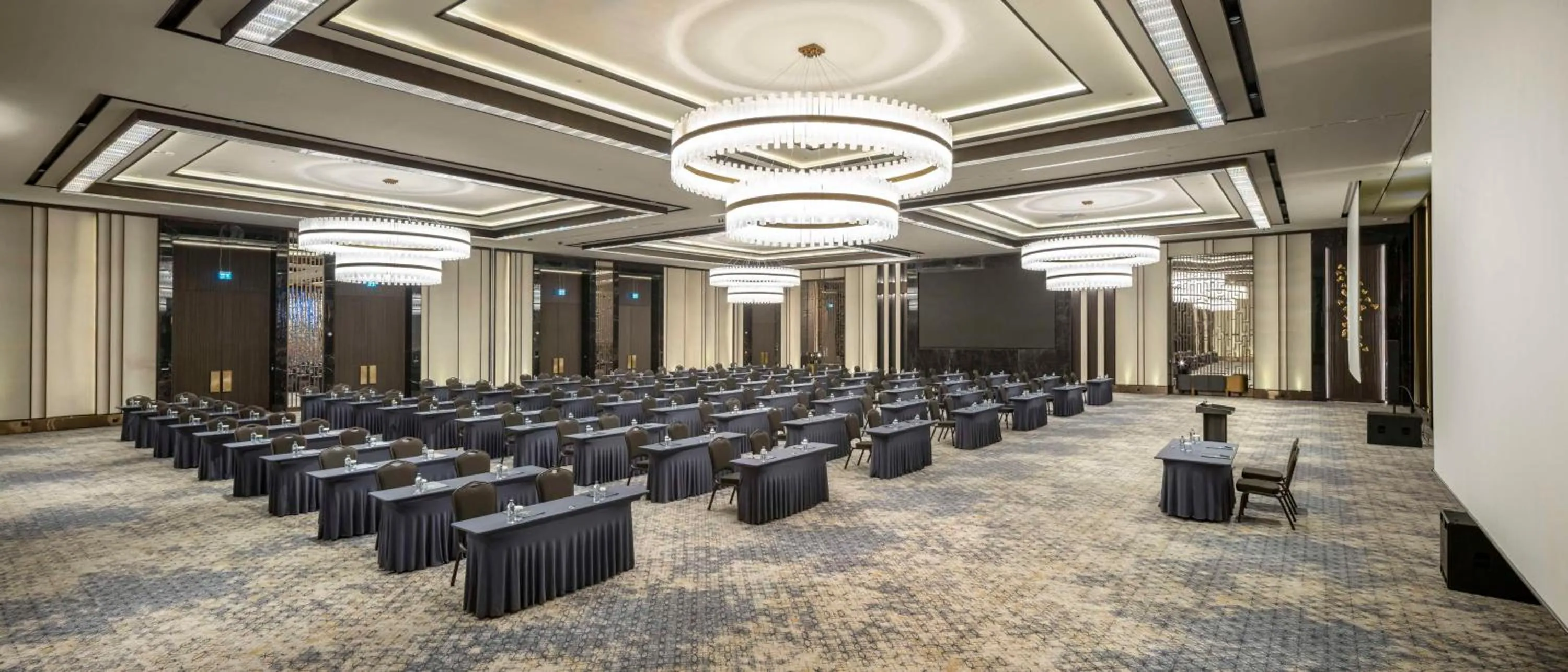 Meeting/conference room in DoubleTree by Hilton Sanliurfa