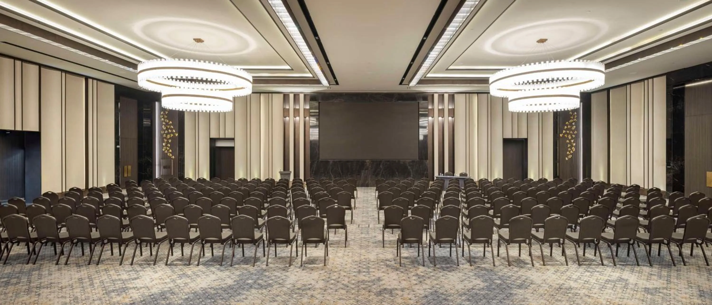 Meeting/conference room in DoubleTree by Hilton Sanliurfa