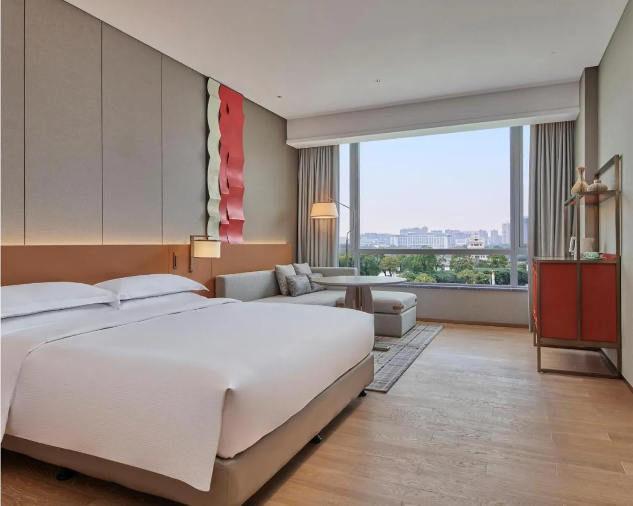 Bed in DoubleTree by Hilton Jiangxi Fuzhou