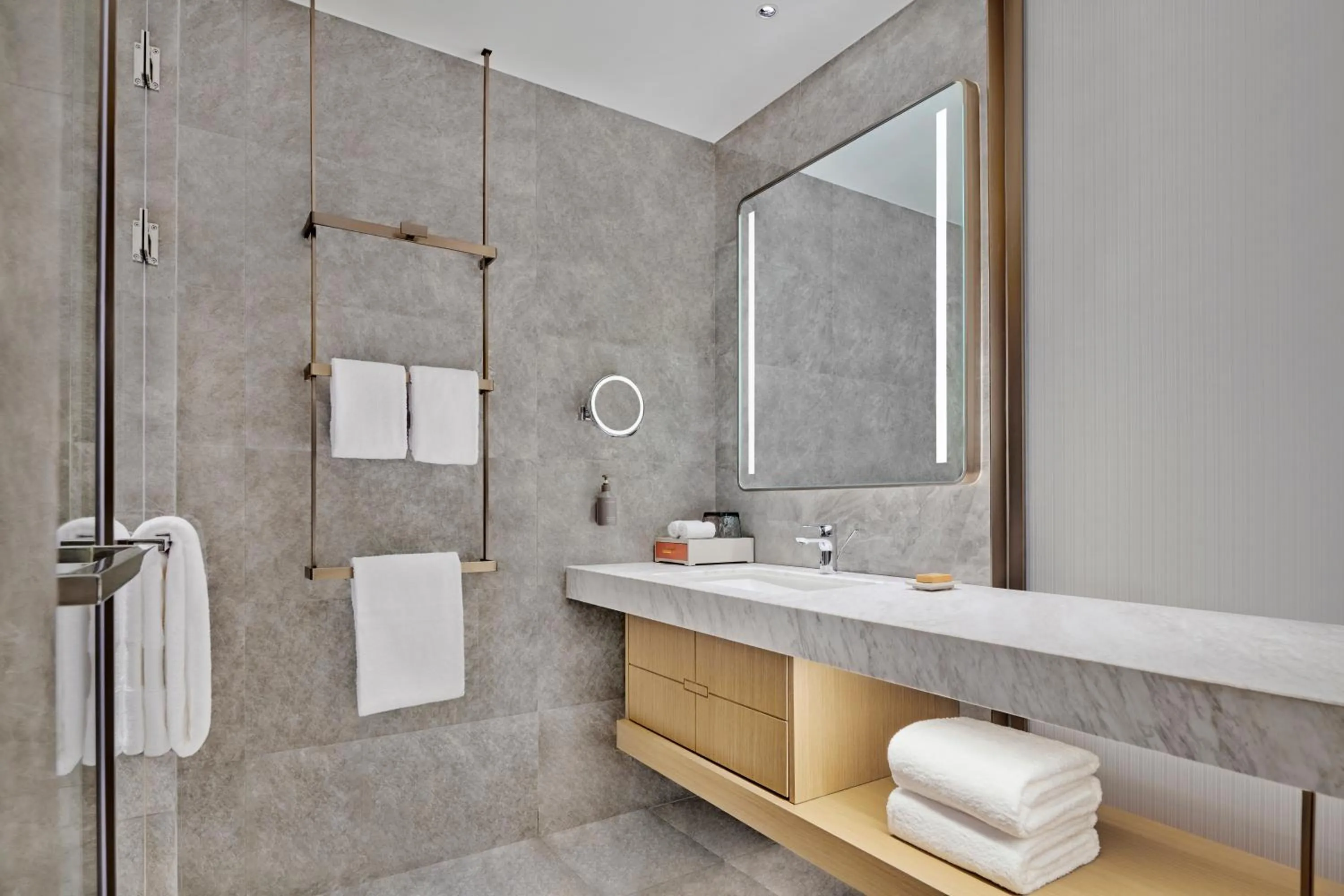 Toilet in DoubleTree by Hilton Jiangxi Fuzhou