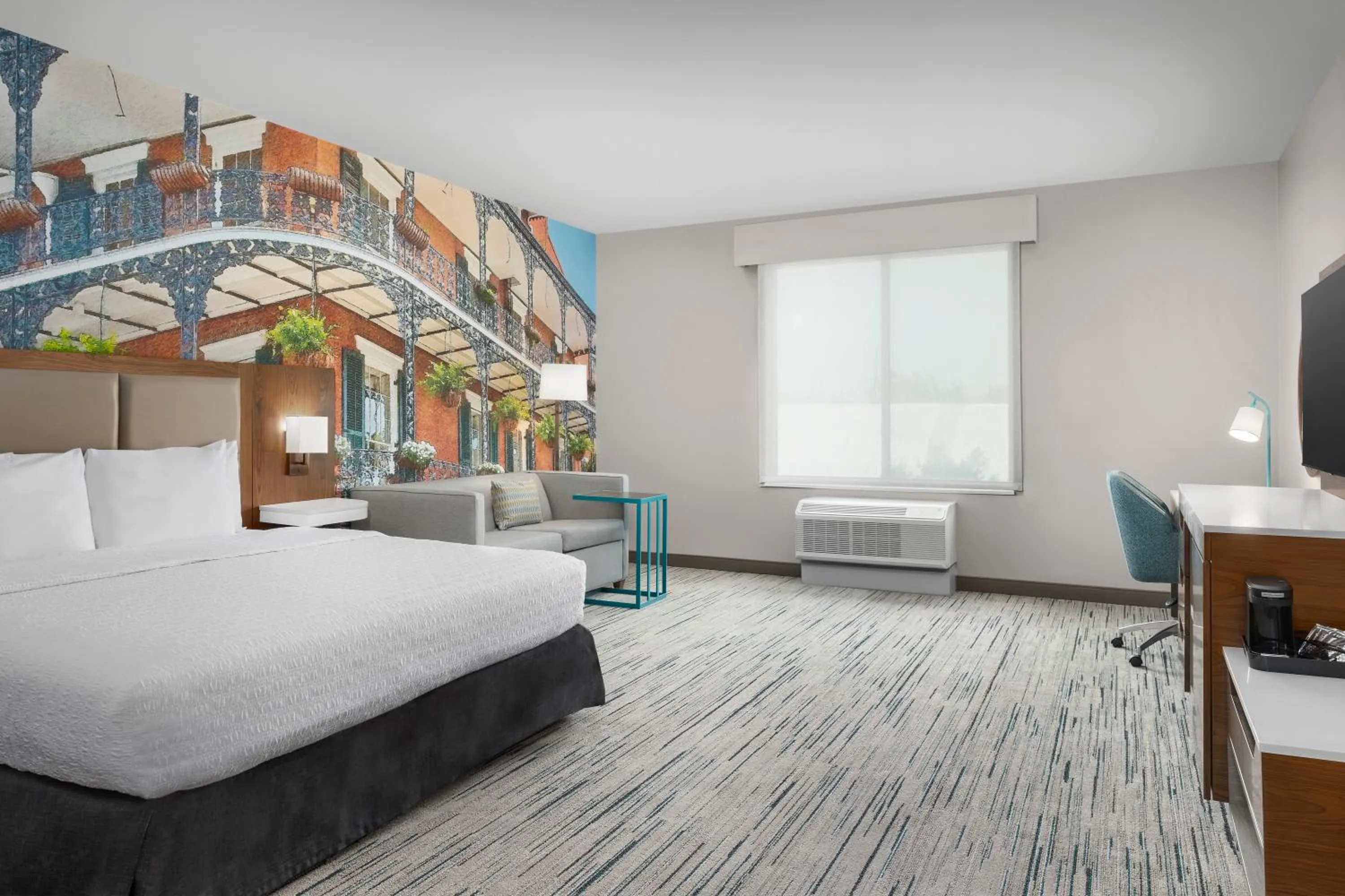 Bedroom, Bed in Hampton Inn New Orleans French Quarter Market Area