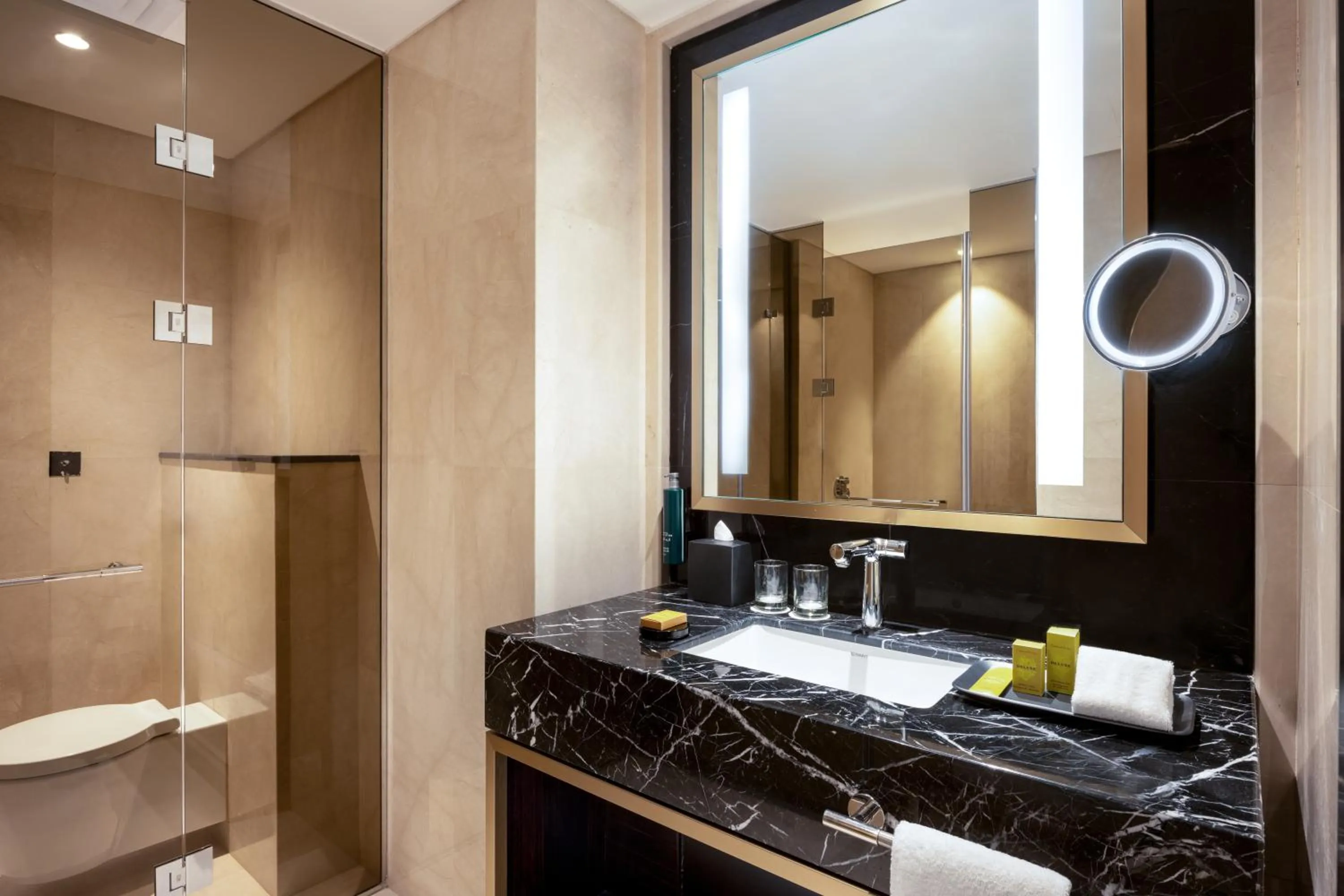 Shower in Hilton Riyadh Olaya