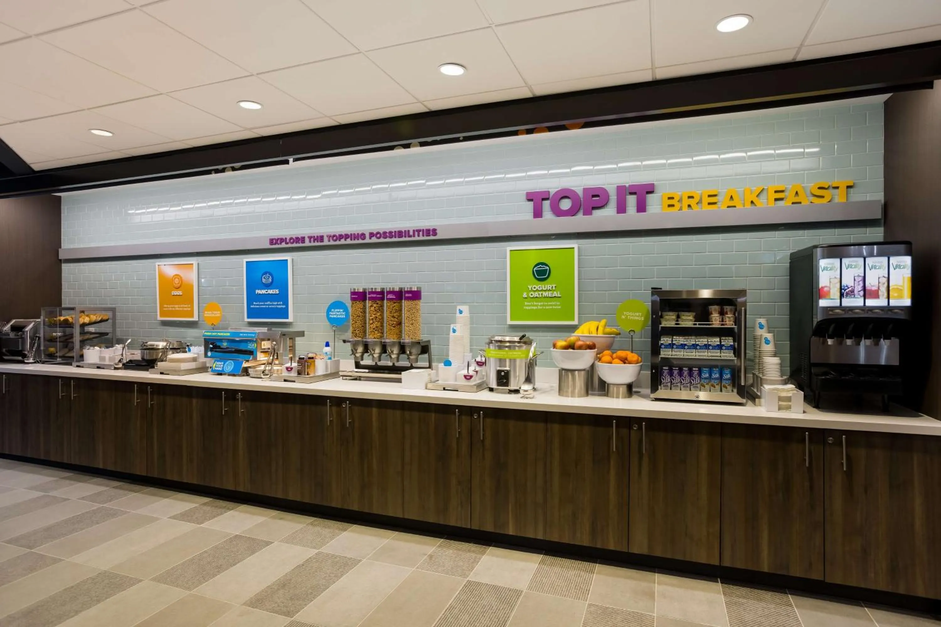 Breakfast in Tru By Hilton Traverse City