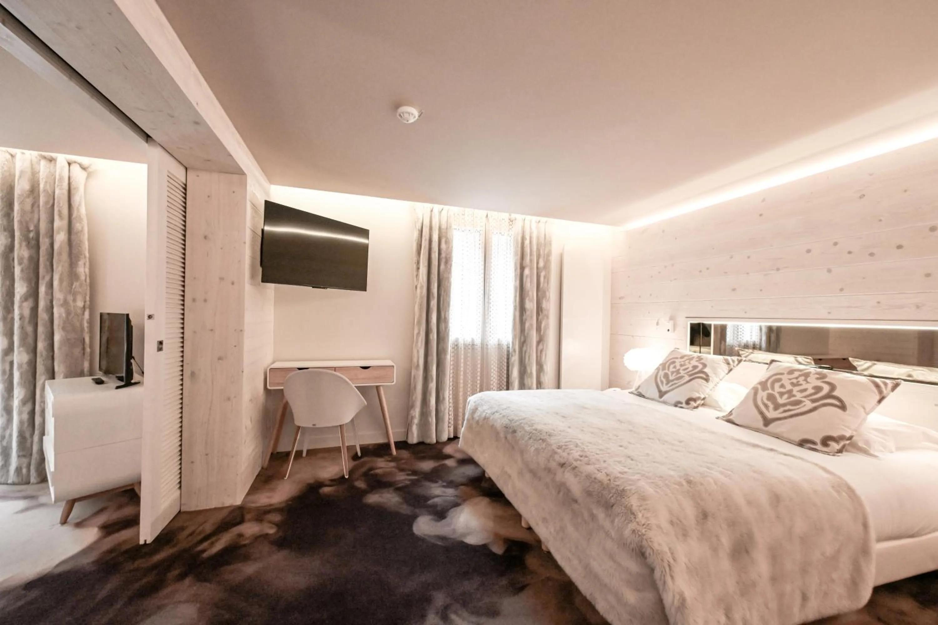 Bed in Hotel Tsanteleina