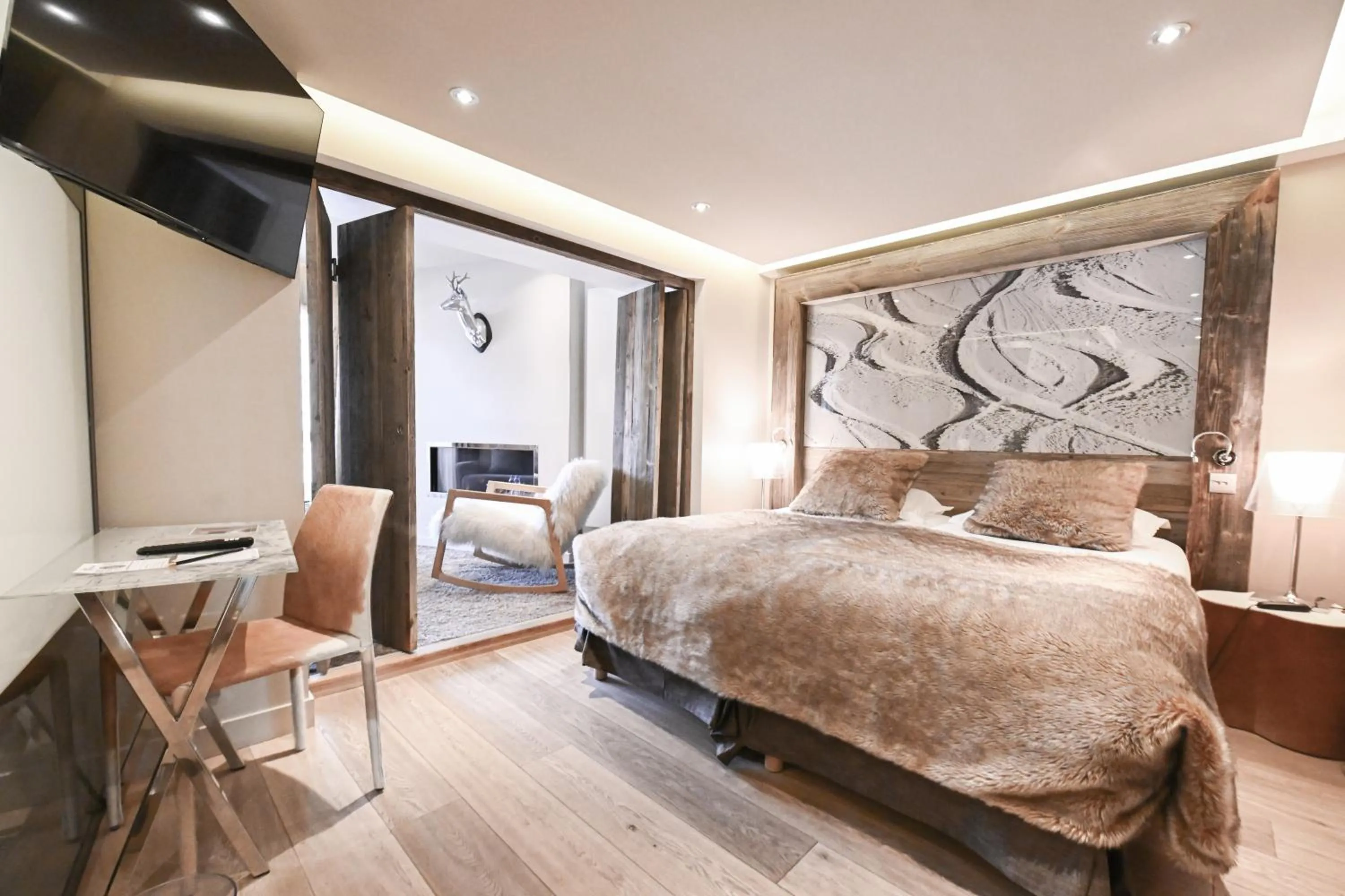 Bed in Hotel Tsanteleina