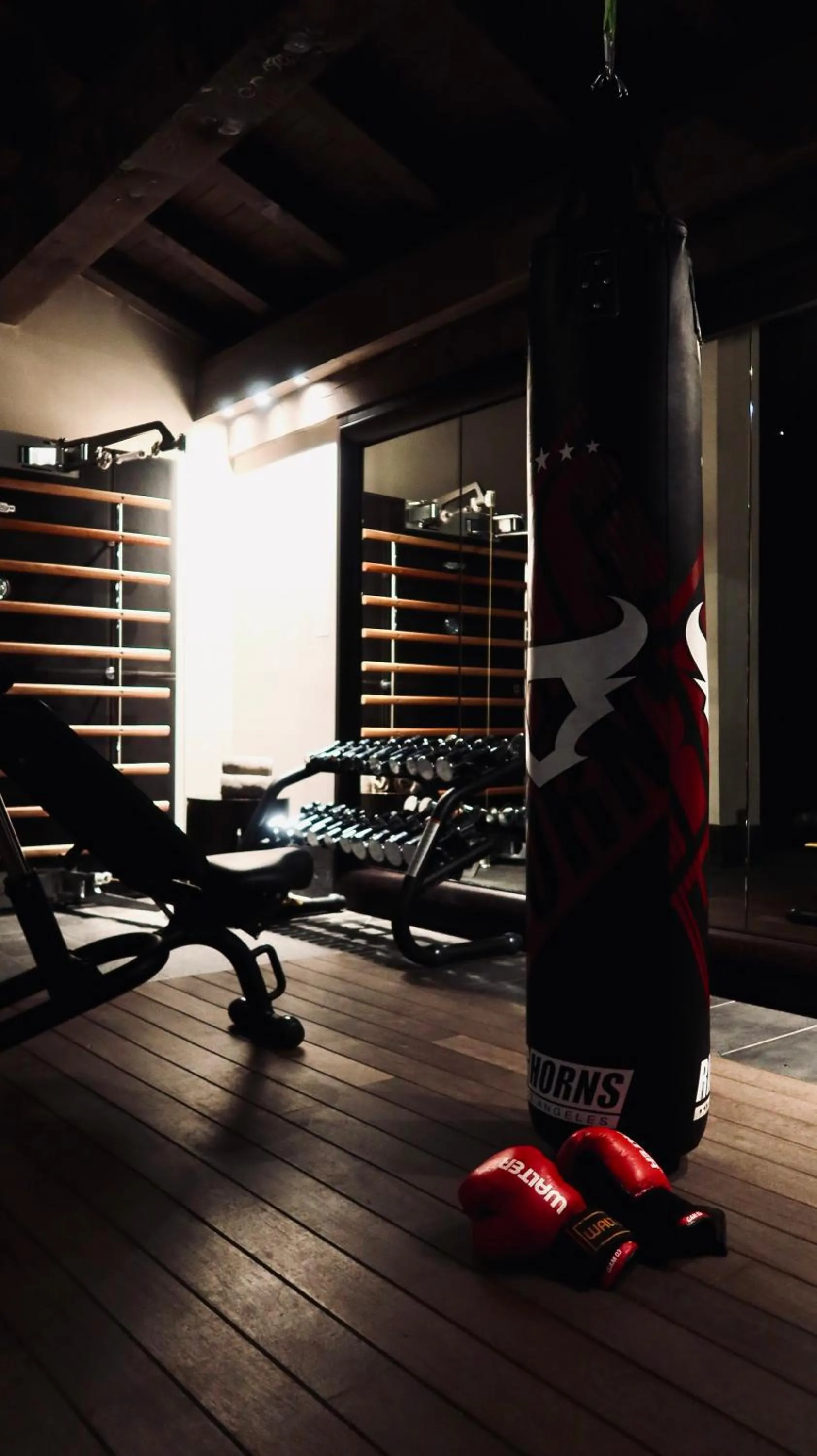 Swimming pool in Hotel Tsanteleina