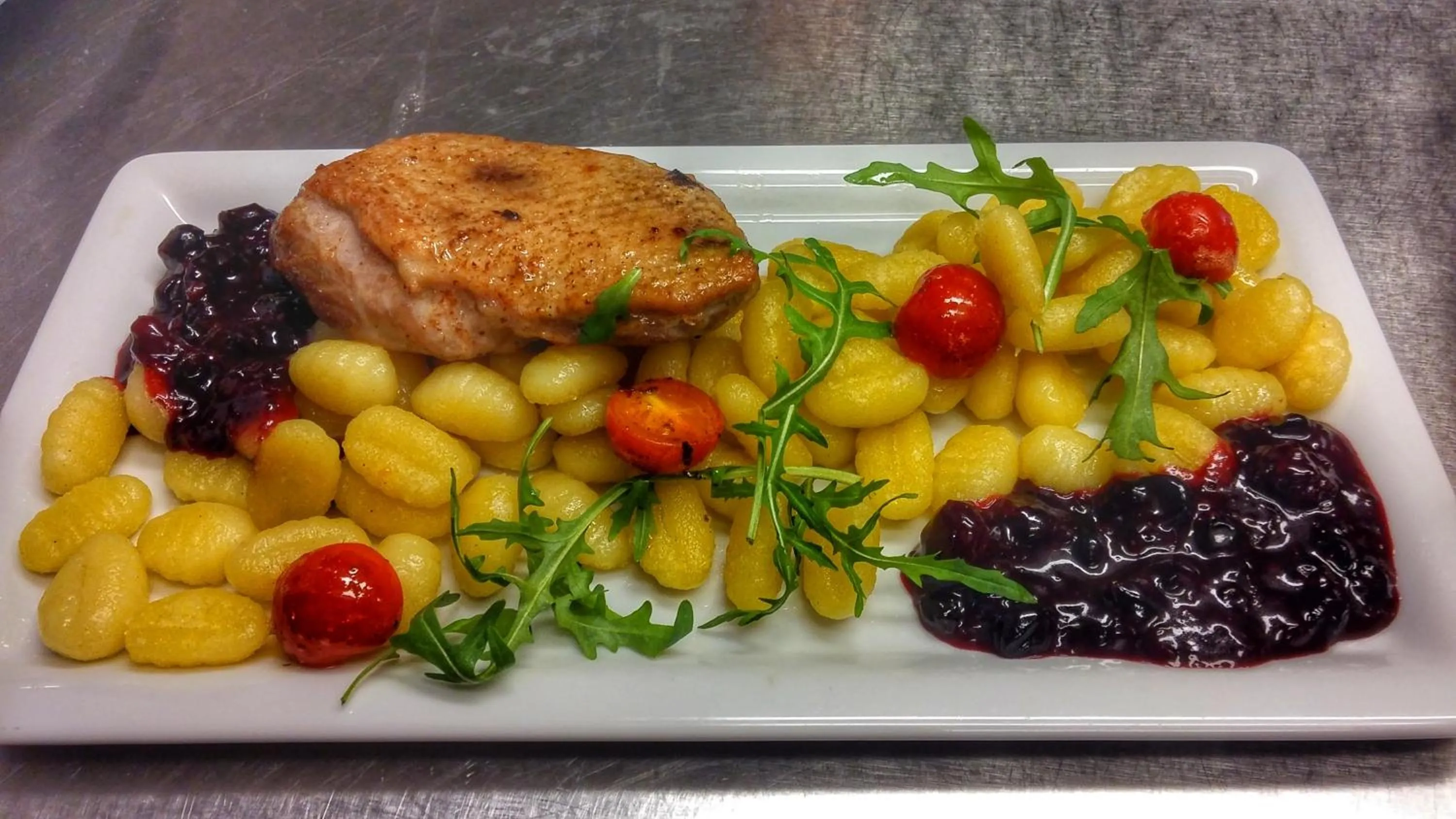 Restaurant/places to eat in Pension Relax