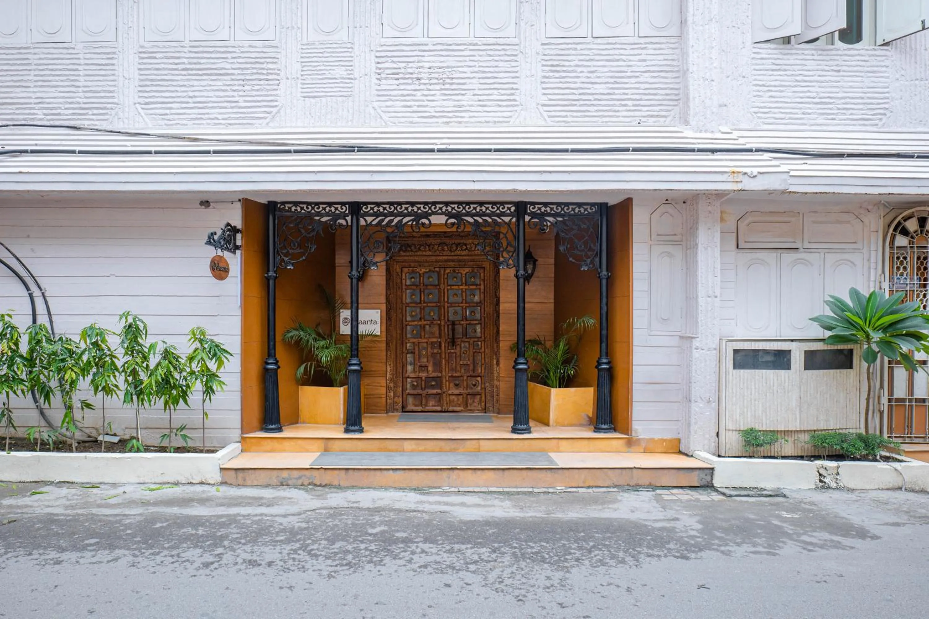 Property building in EKAANTA