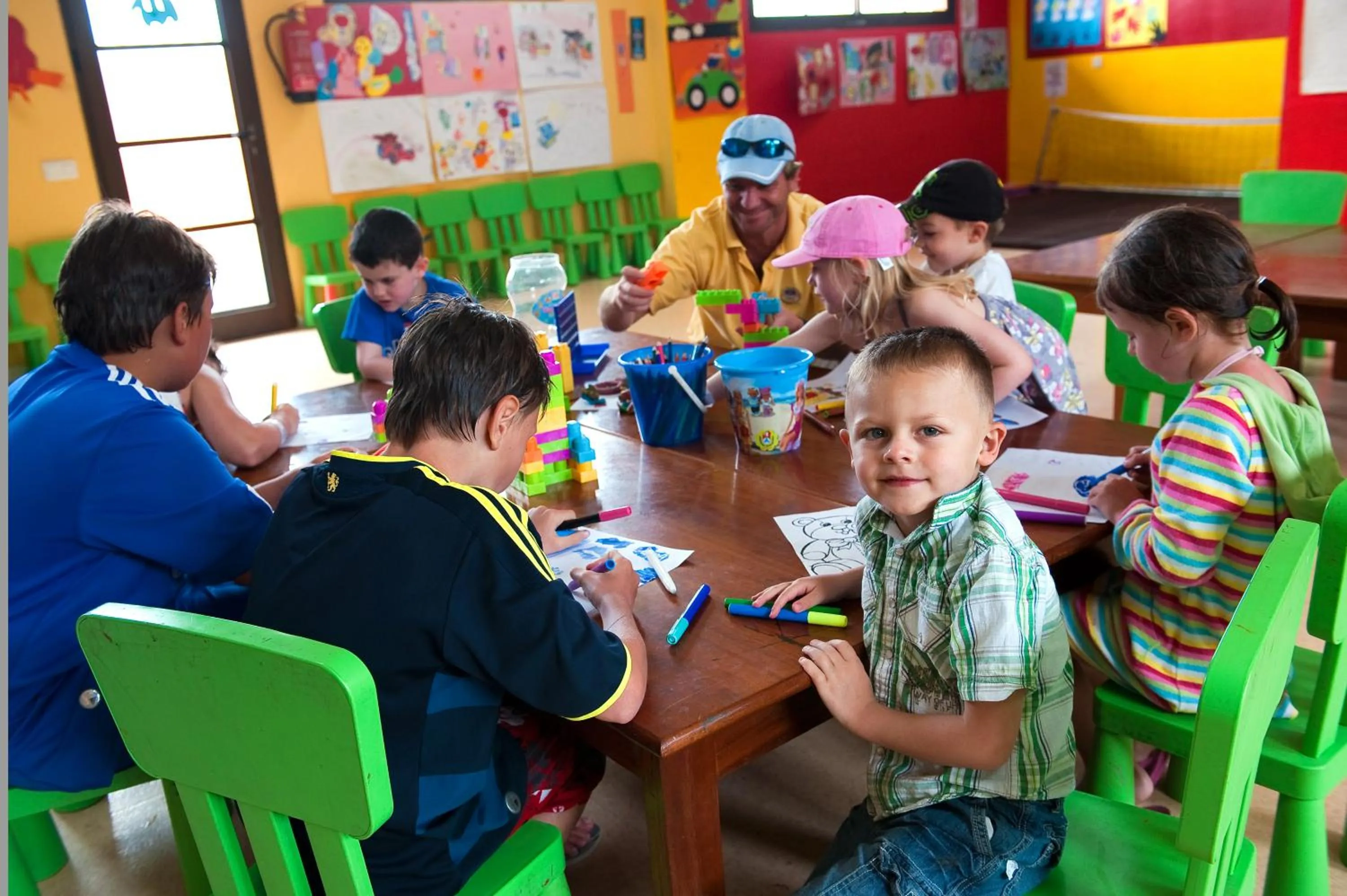 People in Elba Castillo San Jorge & Antigua Suite Hotel