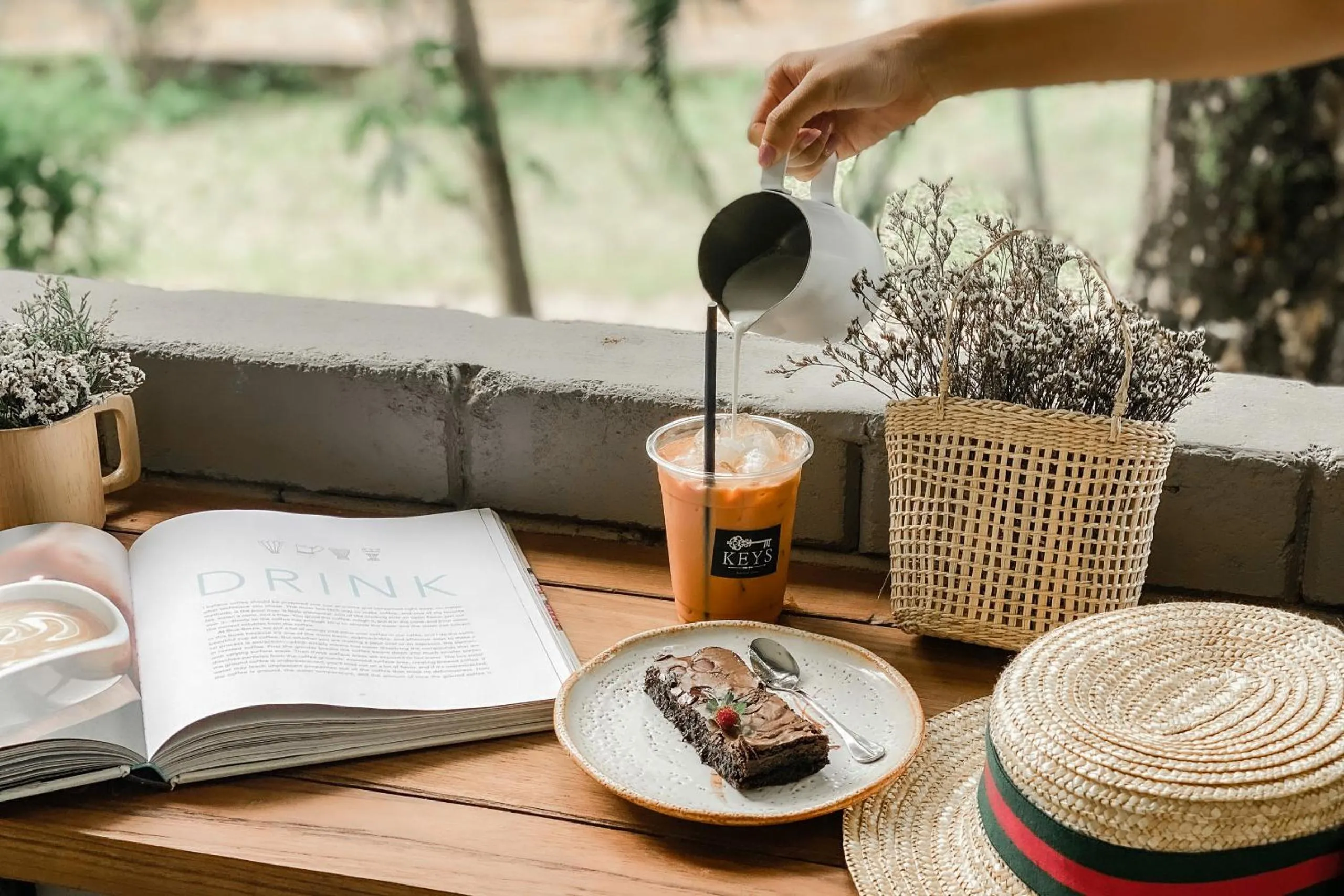 Food and drinks in Re Connect Pai - Keys Resort