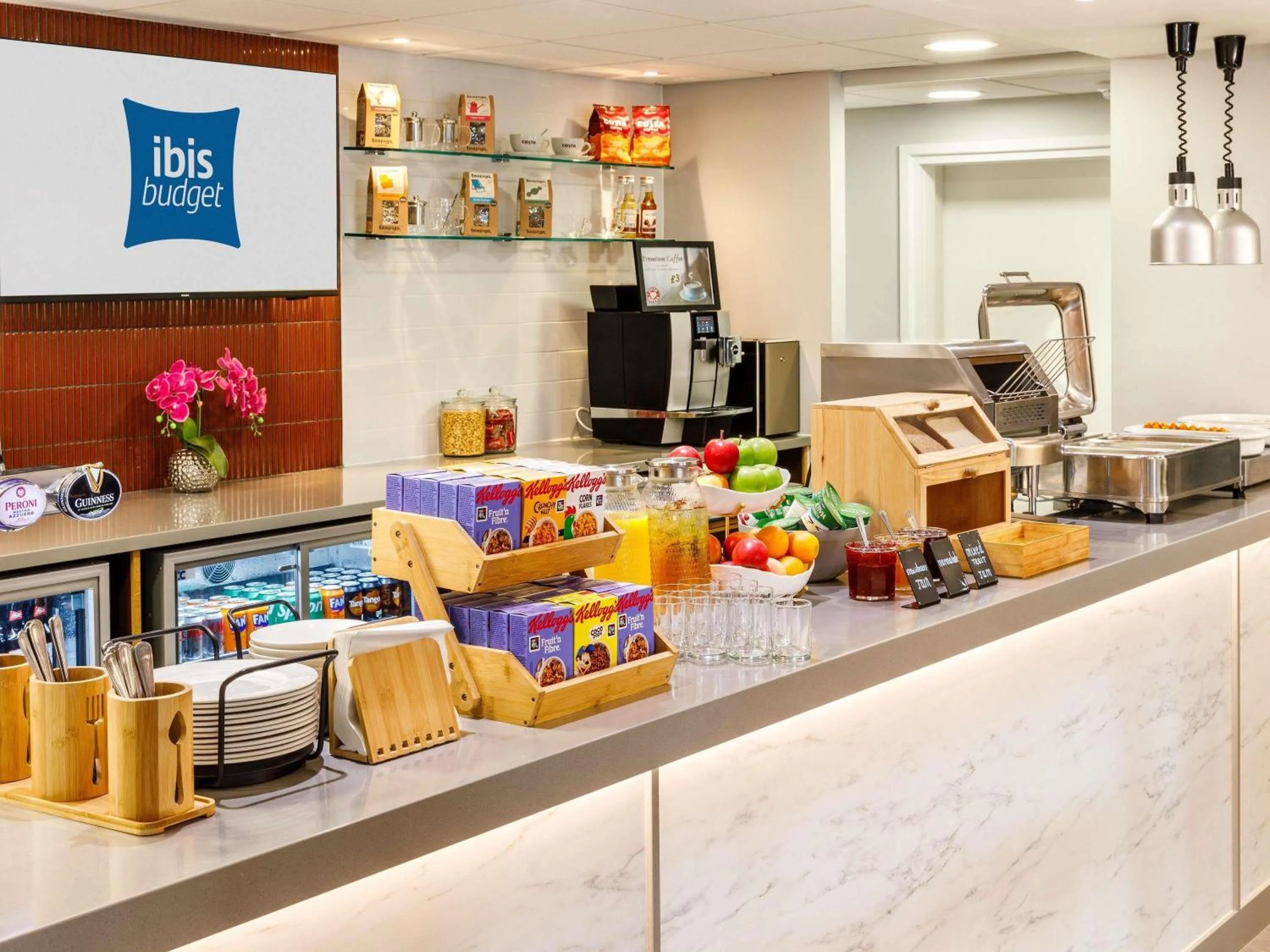 Property building in ibis budget Leicester