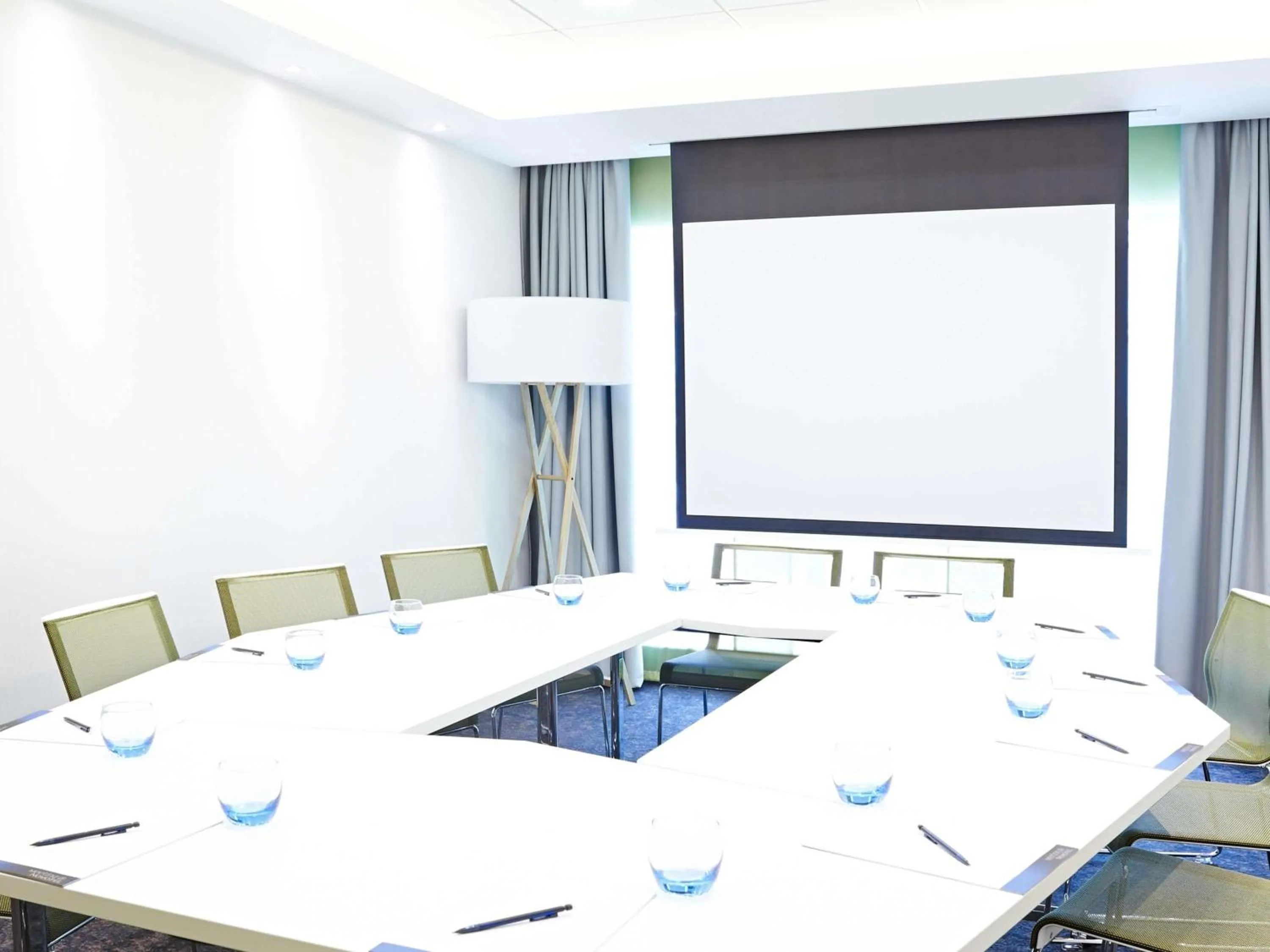 Meeting/conference room in Novotel London Brentford