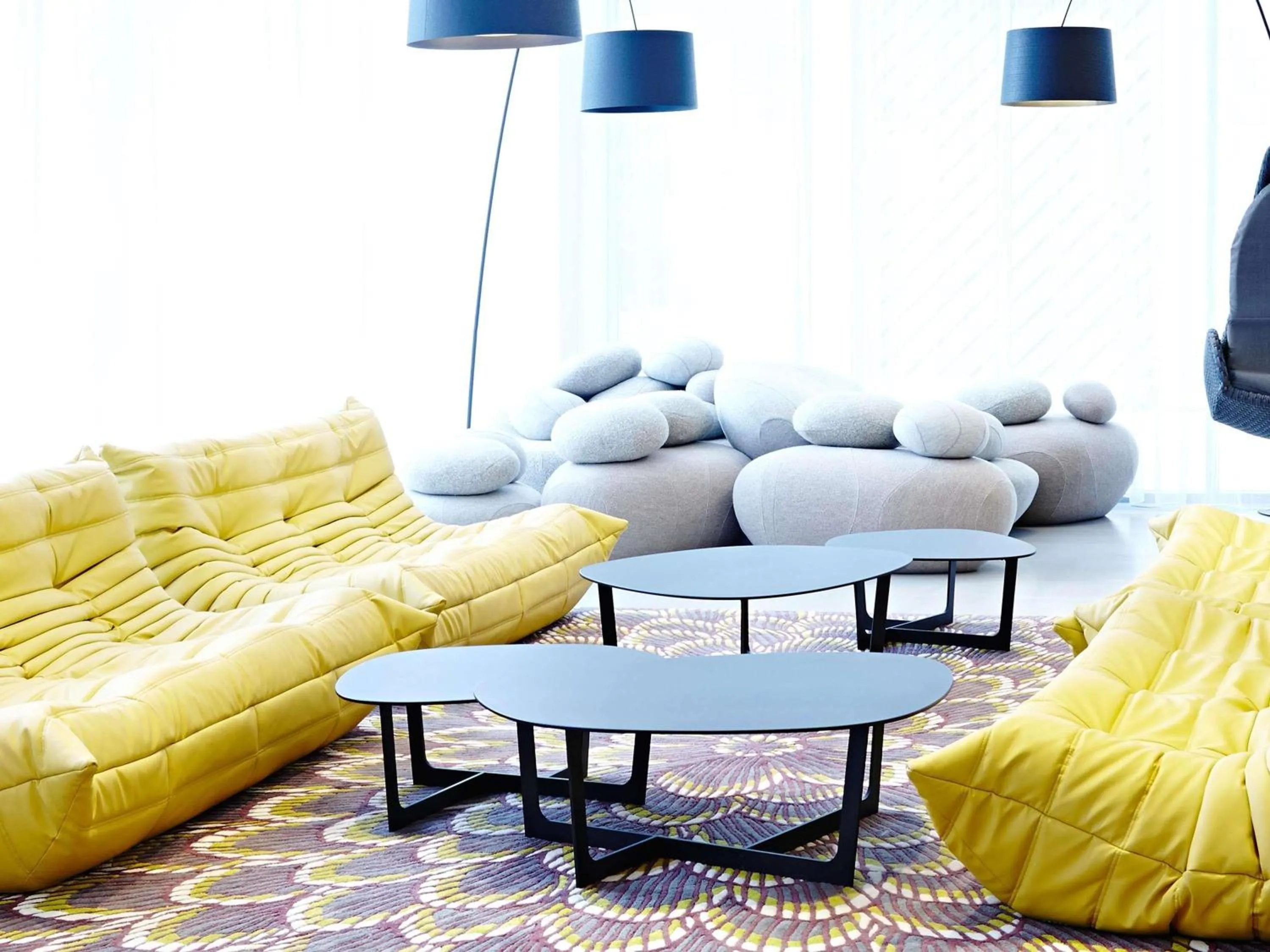 Restaurant/places to eat in Novotel London Brentford