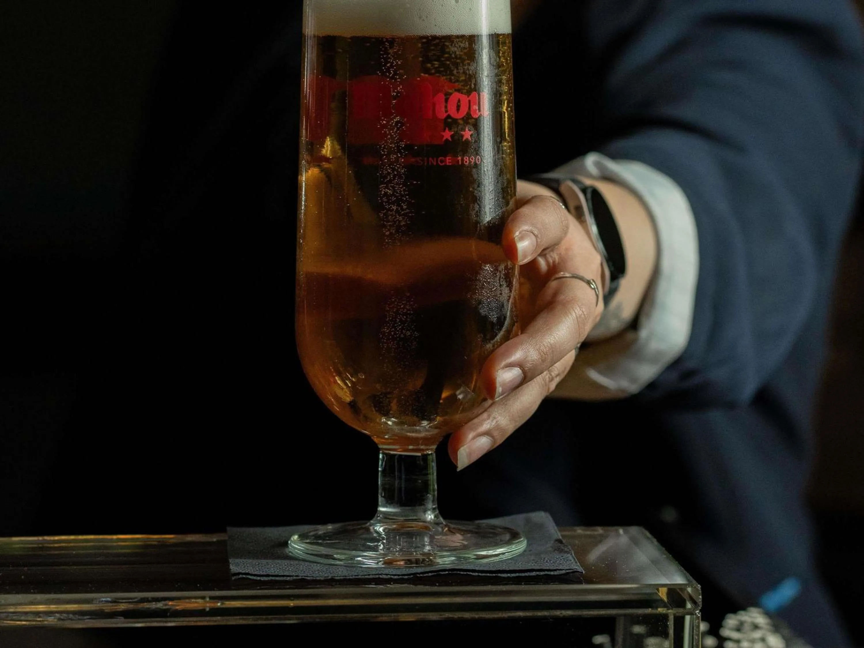 Lounge or bar in Novotel London Brentford