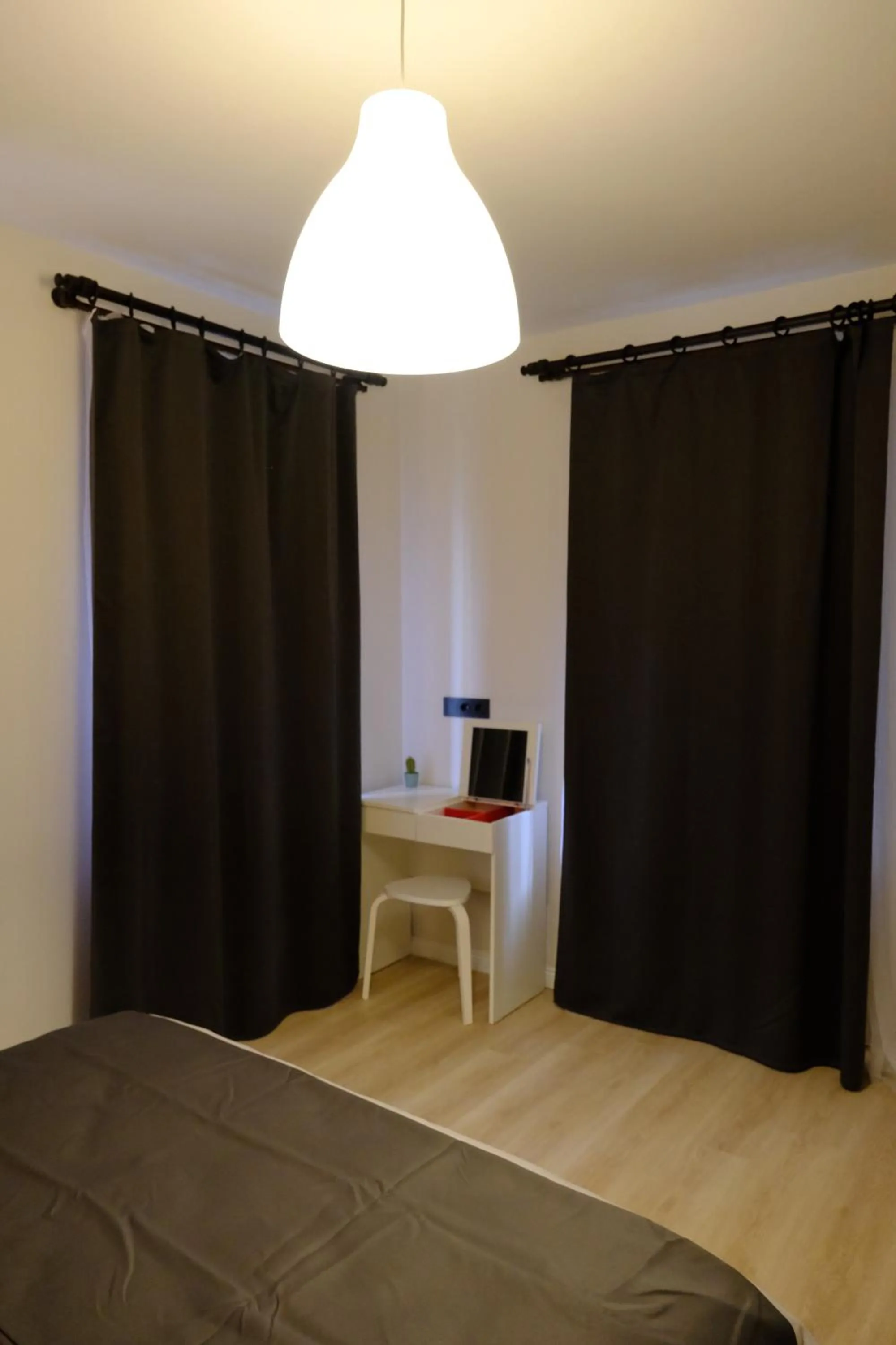 Bed in Cactus Suites